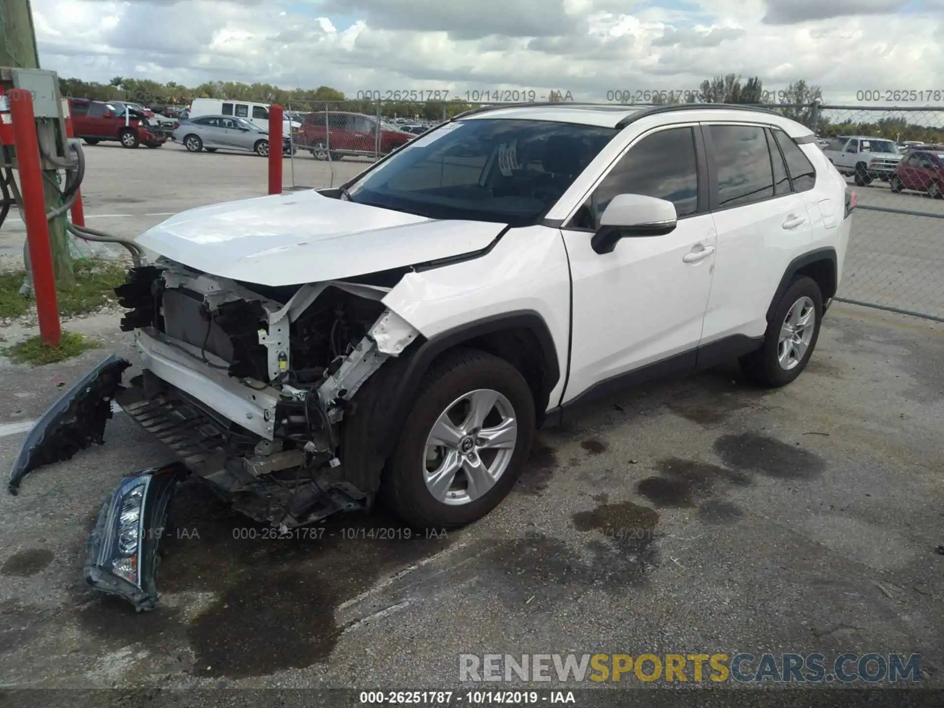 2 Фотография поврежденного автомобиля JTMW1RFV4KD008810 TOYOTA RAV4 2019