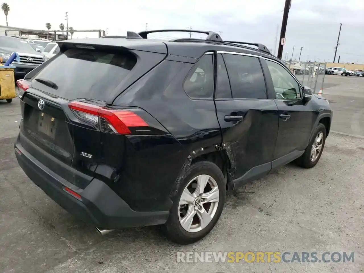 4 Photograph of a damaged car JTMW1RFV4KD010699 TOYOTA RAV4 2019