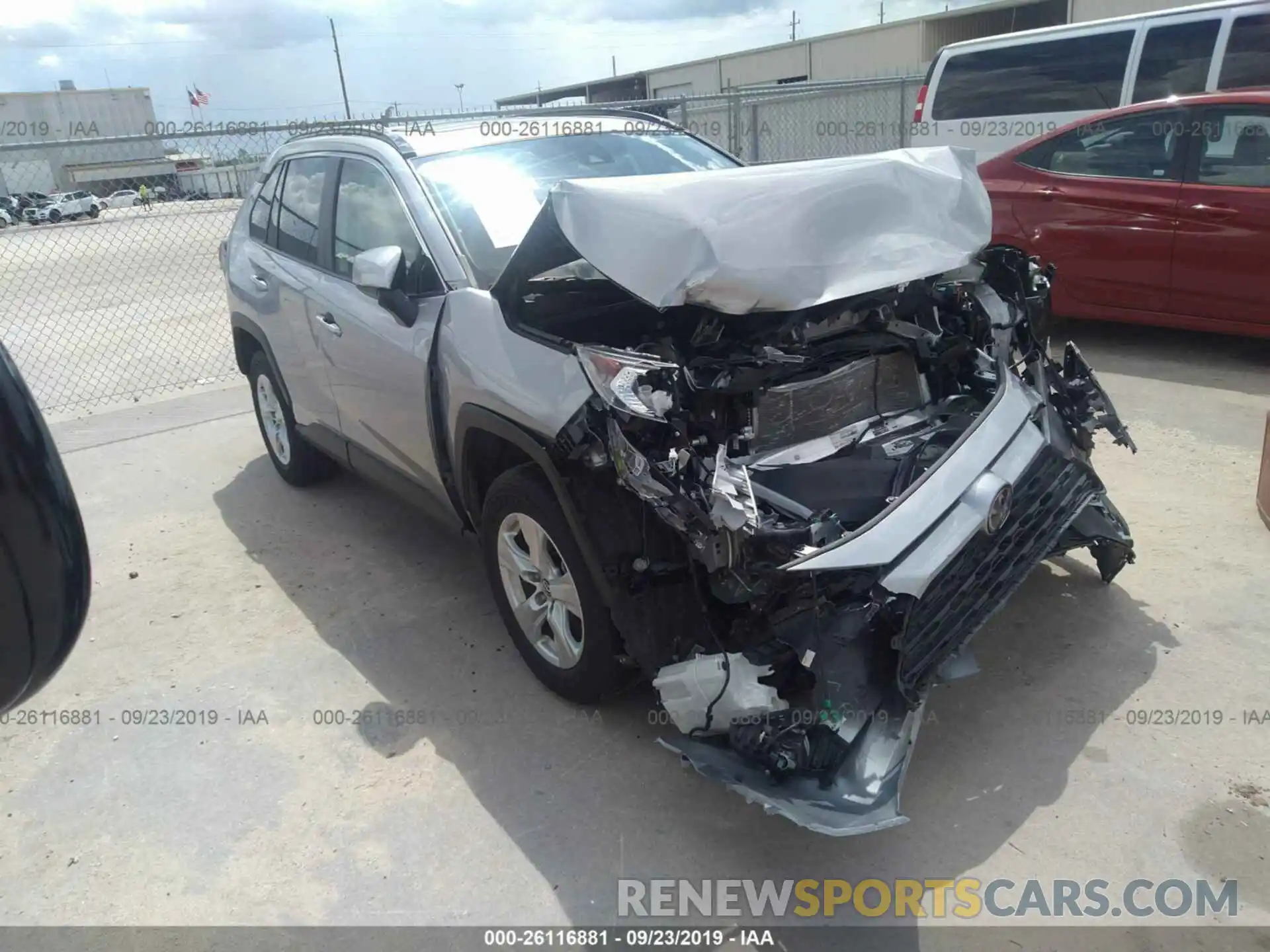 1 Photograph of a damaged car JTMW1RFV4KD010914 TOYOTA RAV4 2019