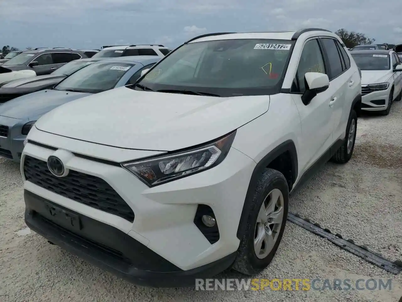 2 Photograph of a damaged car JTMW1RFV4KD010931 TOYOTA RAV4 2019