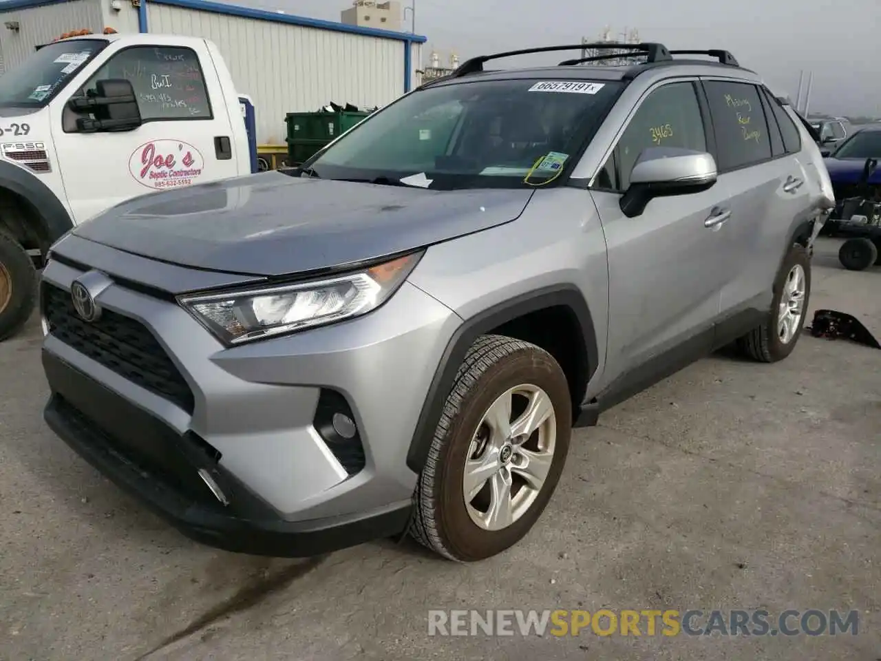 2 Фотография поврежденного автомобиля JTMW1RFV4KD014204 TOYOTA RAV4 2019