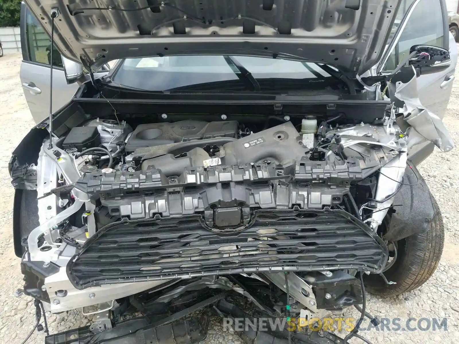 7 Photograph of a damaged car JTMW1RFV4KD015885 TOYOTA RAV4 2019