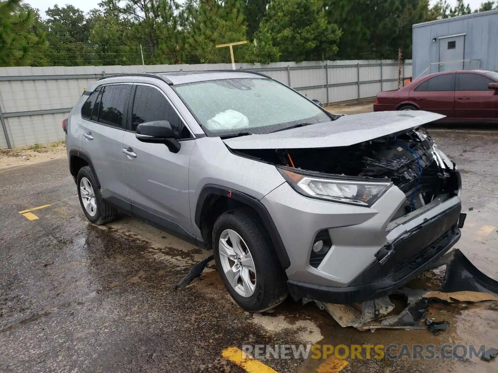 1 Photograph of a damaged car JTMW1RFV4KD017605 TOYOTA RAV4 2019