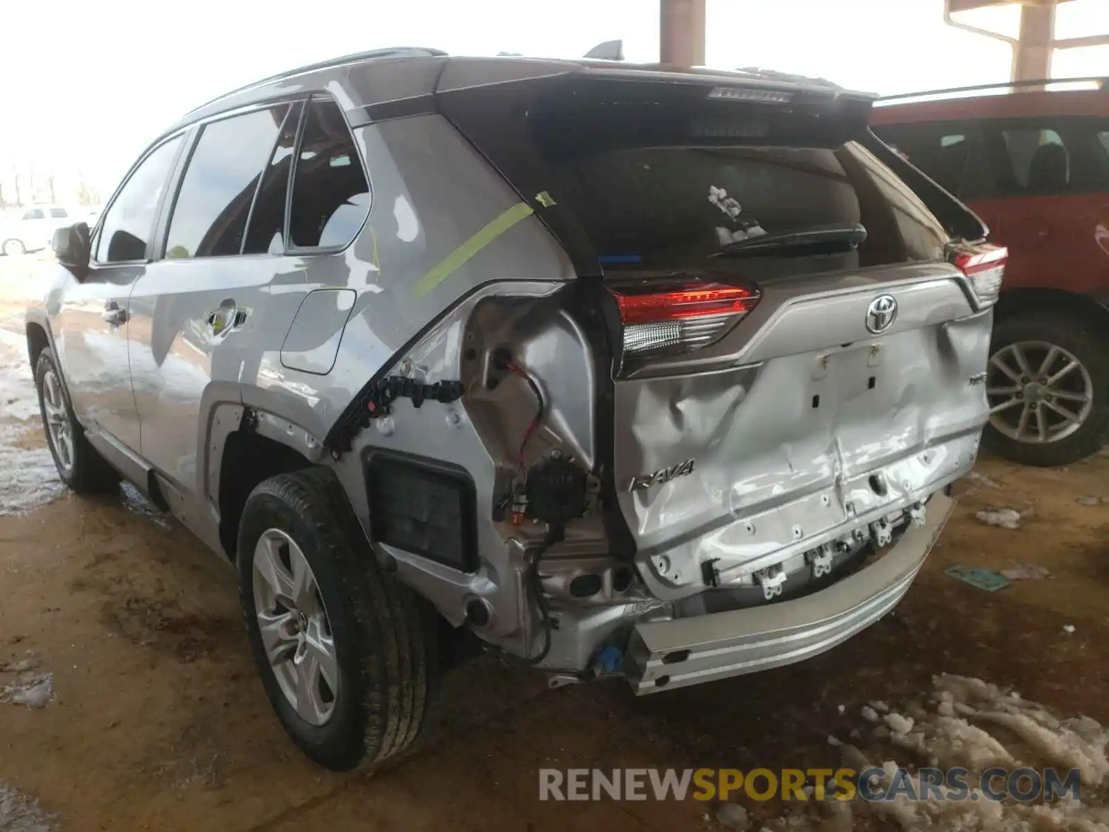 3 Photograph of a damaged car JTMW1RFV4KD020343 TOYOTA RAV4 2019