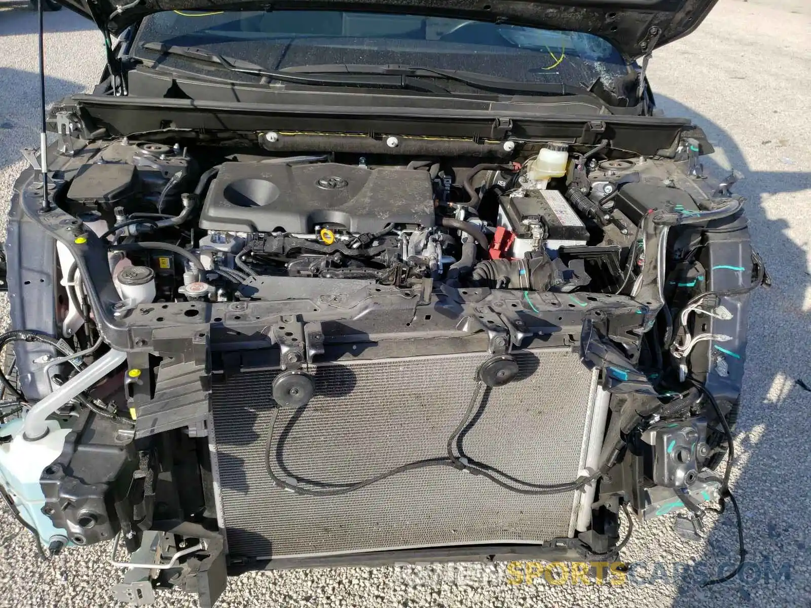 7 Photograph of a damaged car JTMW1RFV4KD029690 TOYOTA RAV4 2019