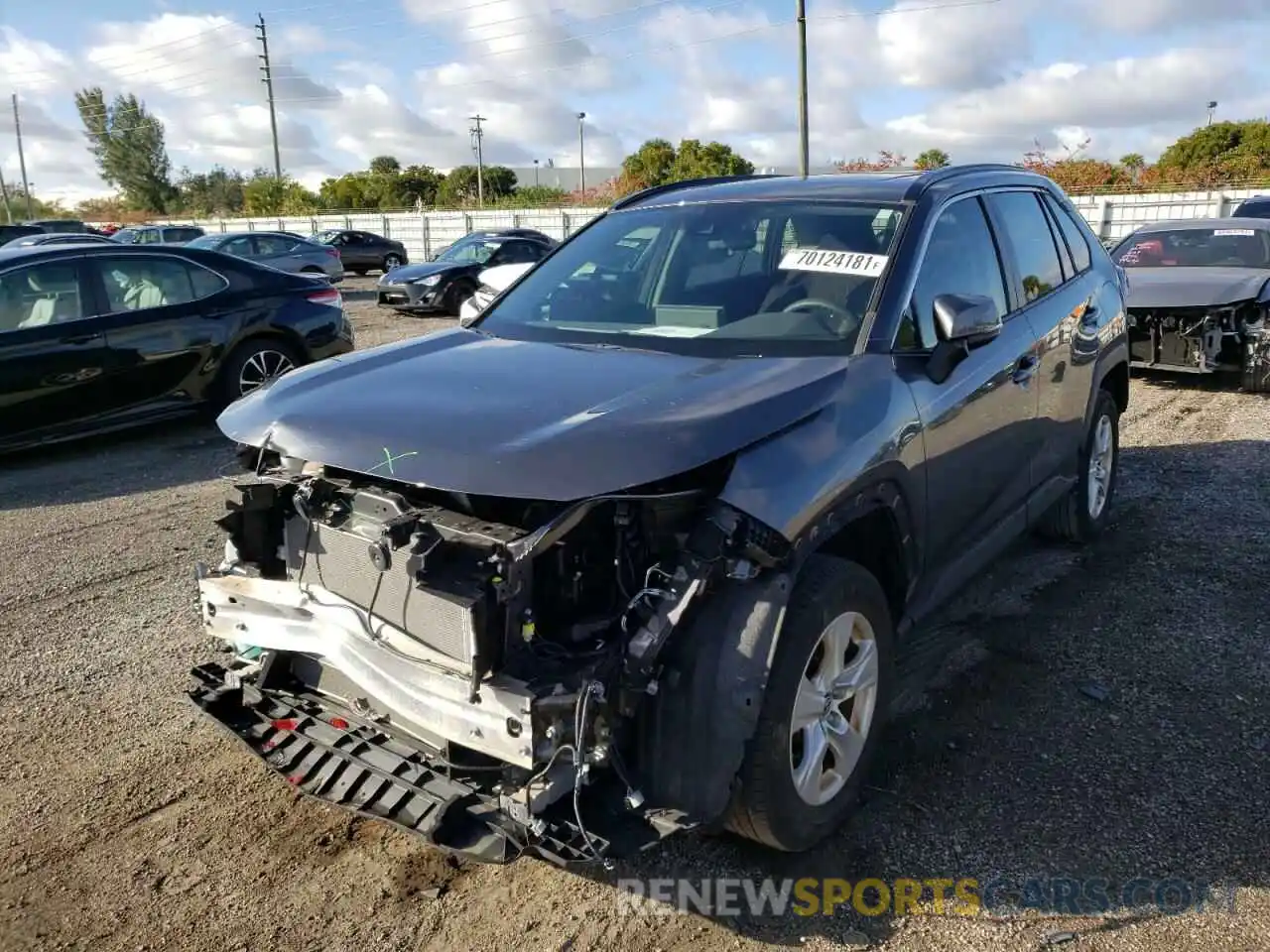 2 Photograph of a damaged car JTMW1RFV4KD037367 TOYOTA RAV4 2019