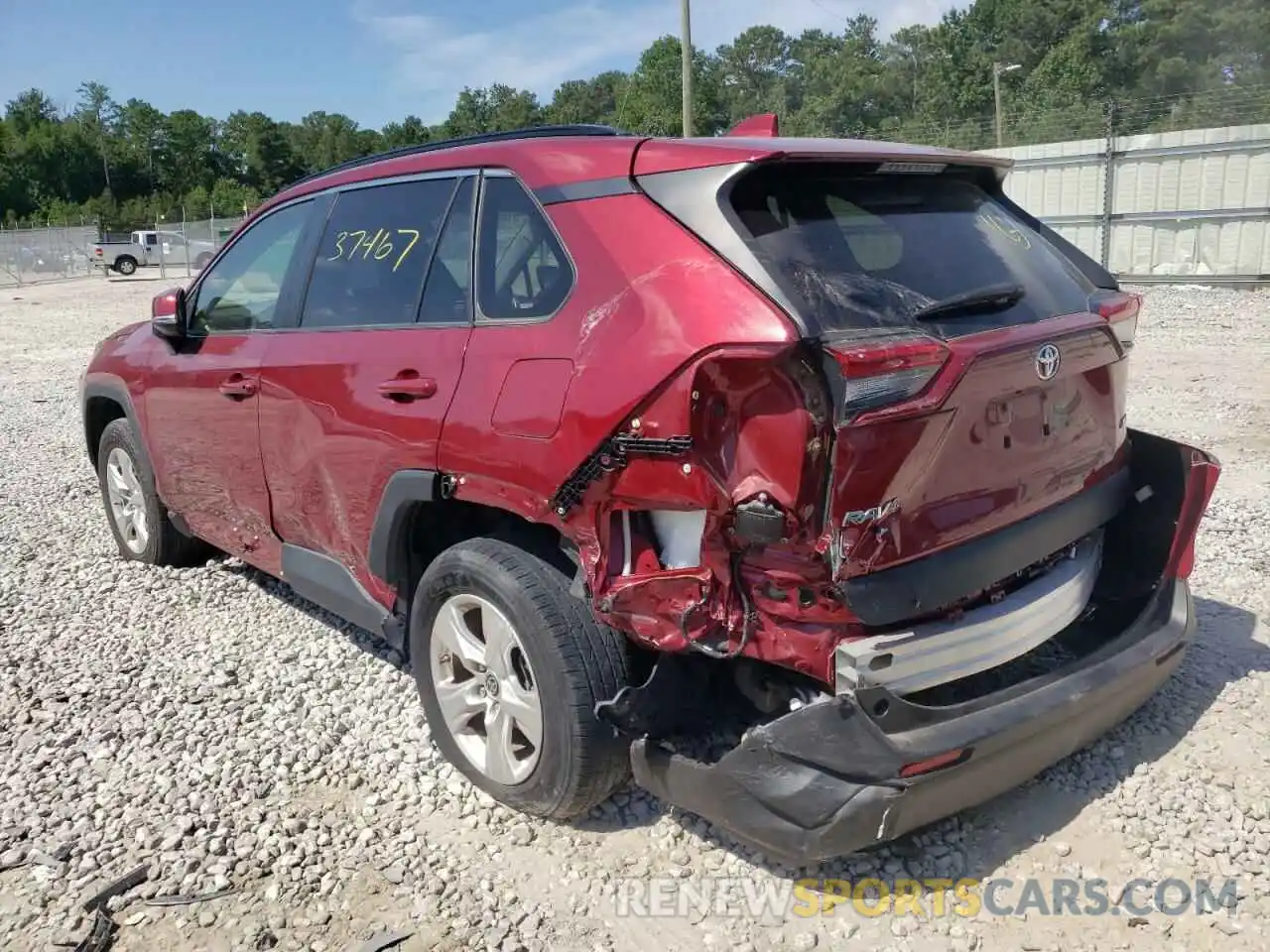 3 Photograph of a damaged car JTMW1RFV4KD037546 TOYOTA RAV4 2019