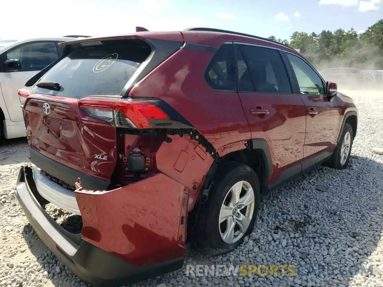 4 Photograph of a damaged car JTMW1RFV4KD037546 TOYOTA RAV4 2019