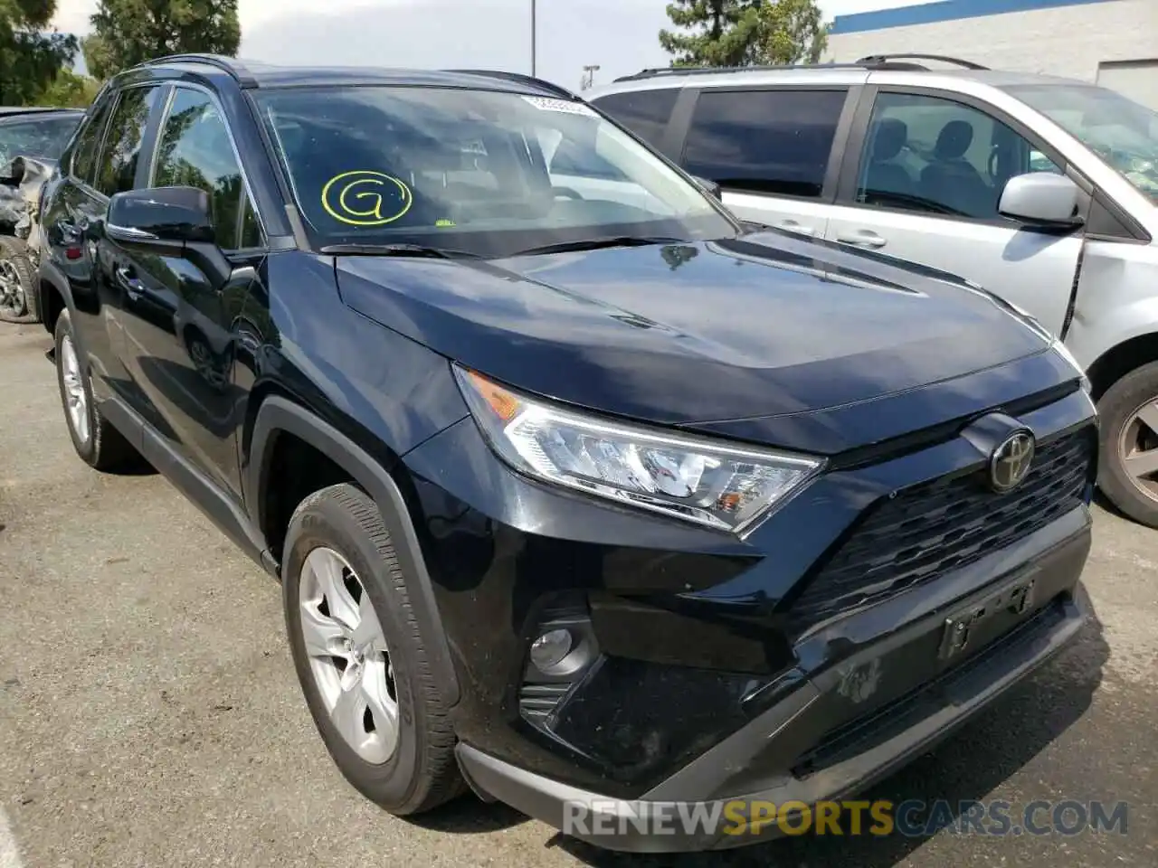 1 Photograph of a damaged car JTMW1RFV4KD503590 TOYOTA RAV4 2019