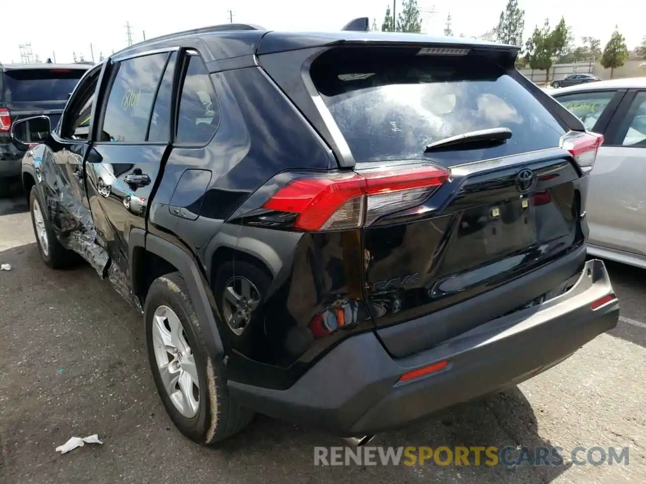 3 Фотография поврежденного автомобиля JTMW1RFV4KD503590 TOYOTA RAV4 2019