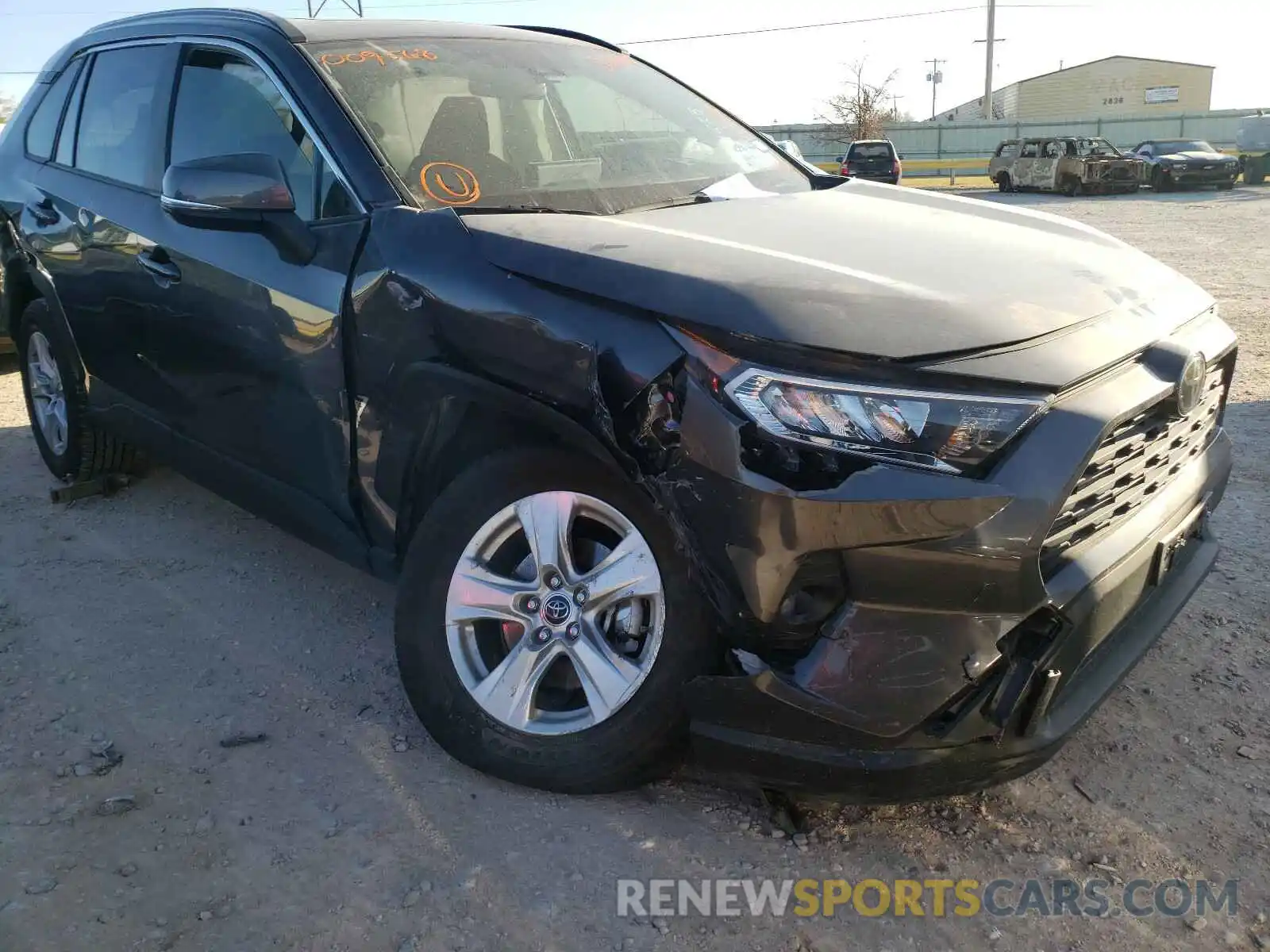 9 Photograph of a damaged car JTMW1RFV4KJ009568 TOYOTA RAV4 2019