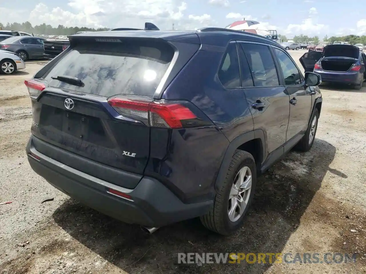 4 Photograph of a damaged car JTMW1RFV4KJ013927 TOYOTA RAV4 2019