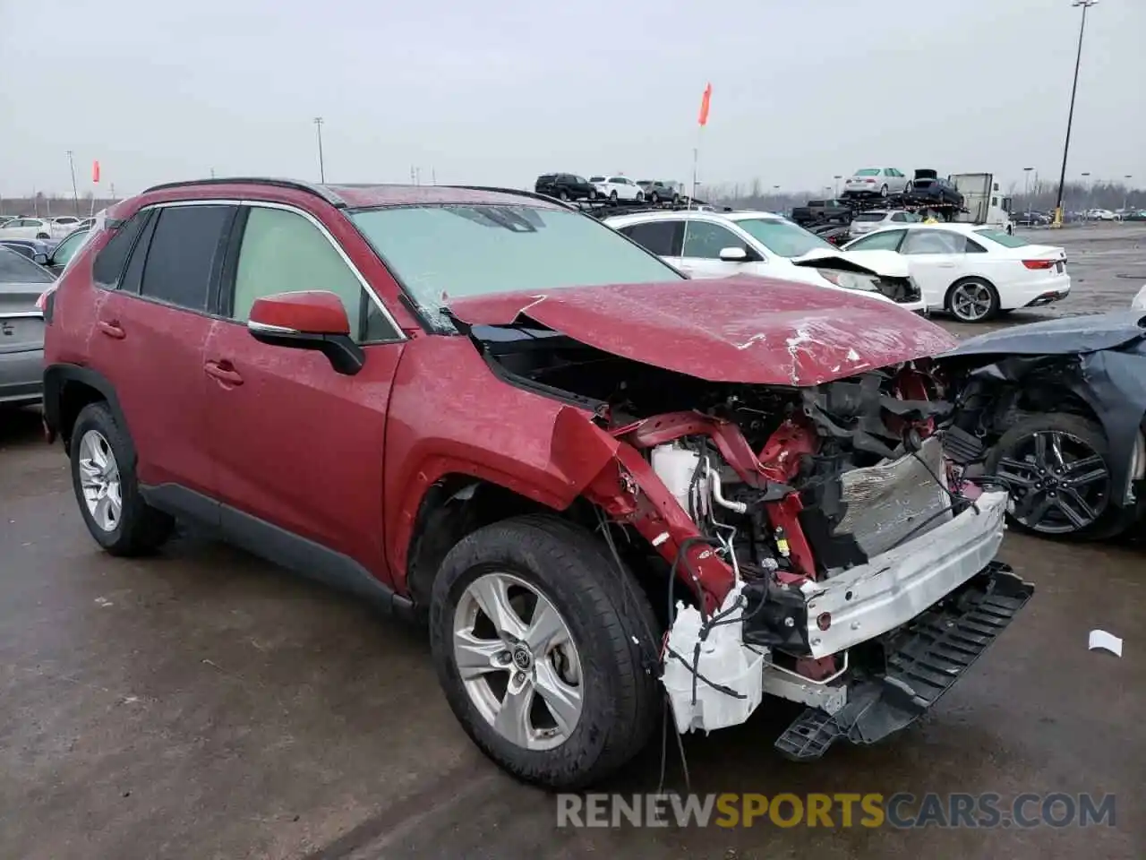 1 Photograph of a damaged car JTMW1RFV4KJ016259 TOYOTA RAV4 2019