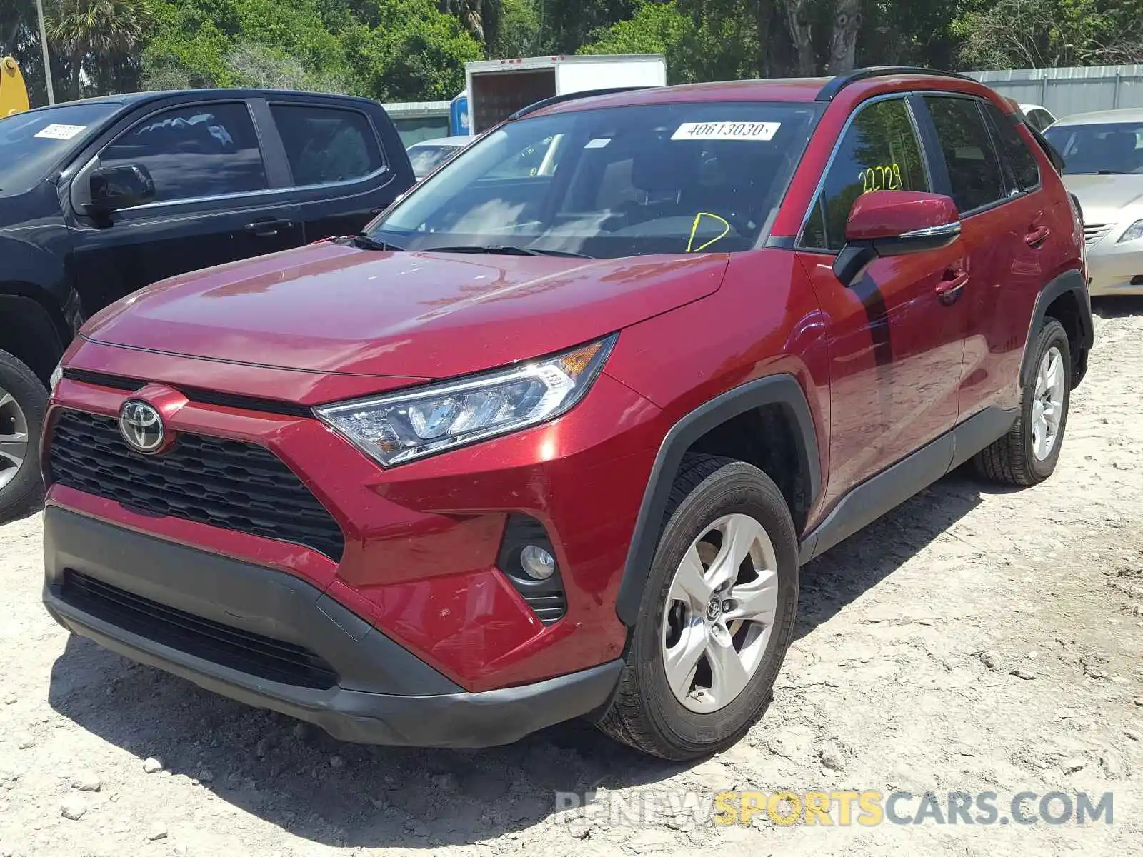 2 Photograph of a damaged car JTMW1RFV5KD002644 TOYOTA RAV4 2019