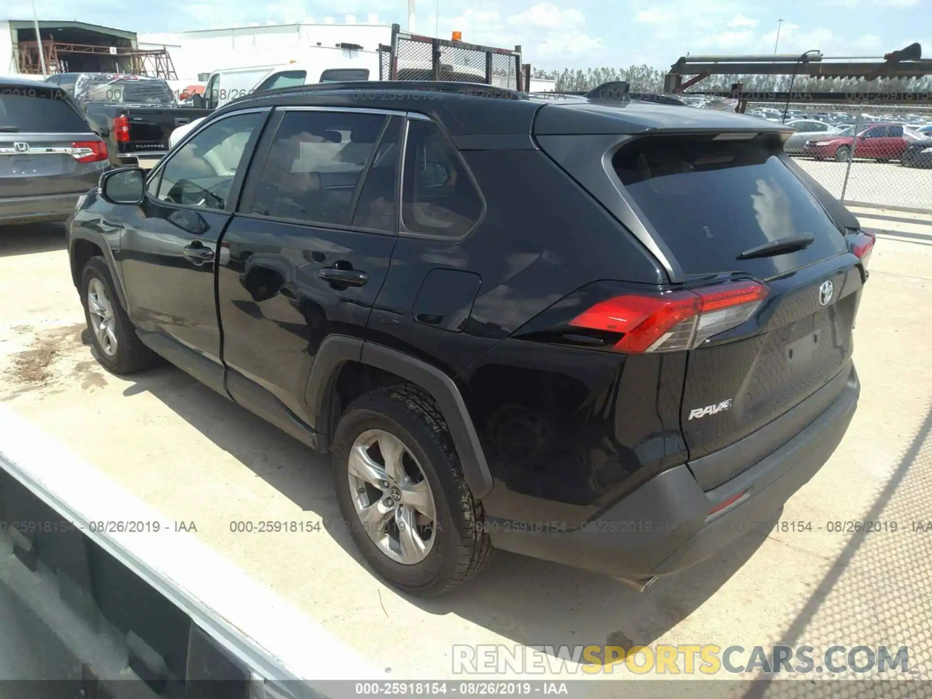 3 Фотография поврежденного автомобиля JTMW1RFV5KD011120 TOYOTA RAV4 2019