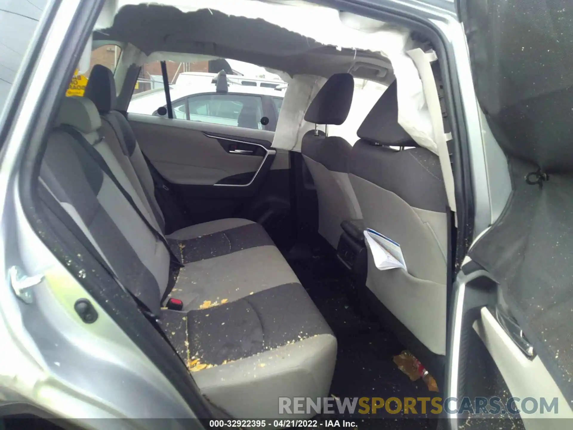 8 Фотография поврежденного автомобиля JTMW1RFV5KD013191 TOYOTA RAV4 2019