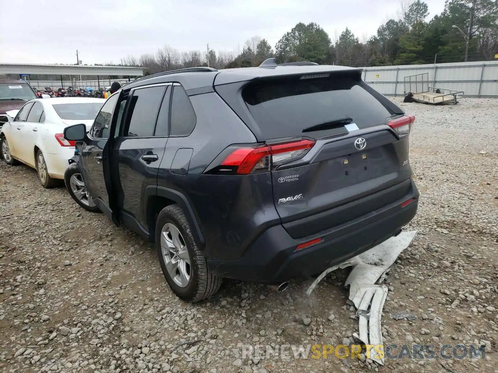 3 Photograph of a damaged car JTMW1RFV5KD015104 TOYOTA RAV4 2019