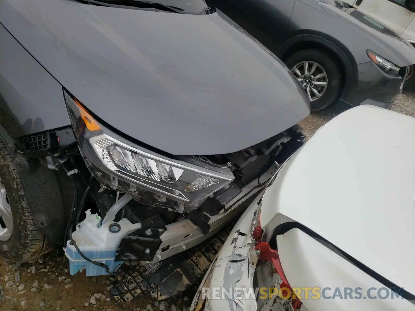 9 Фотография поврежденного автомобиля JTMW1RFV5KD015104 TOYOTA RAV4 2019