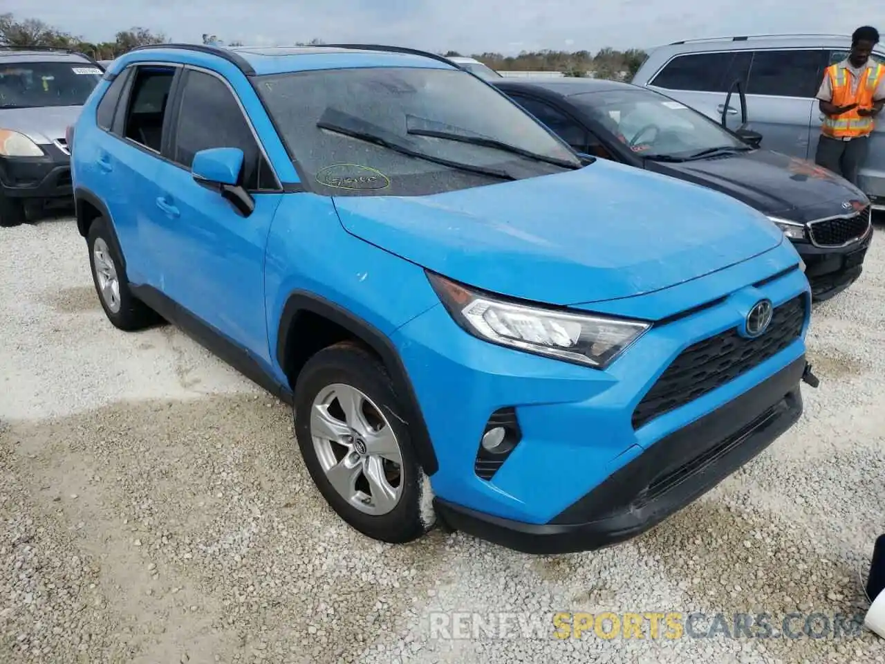 1 Photograph of a damaged car JTMW1RFV5KD015247 TOYOTA RAV4 2019