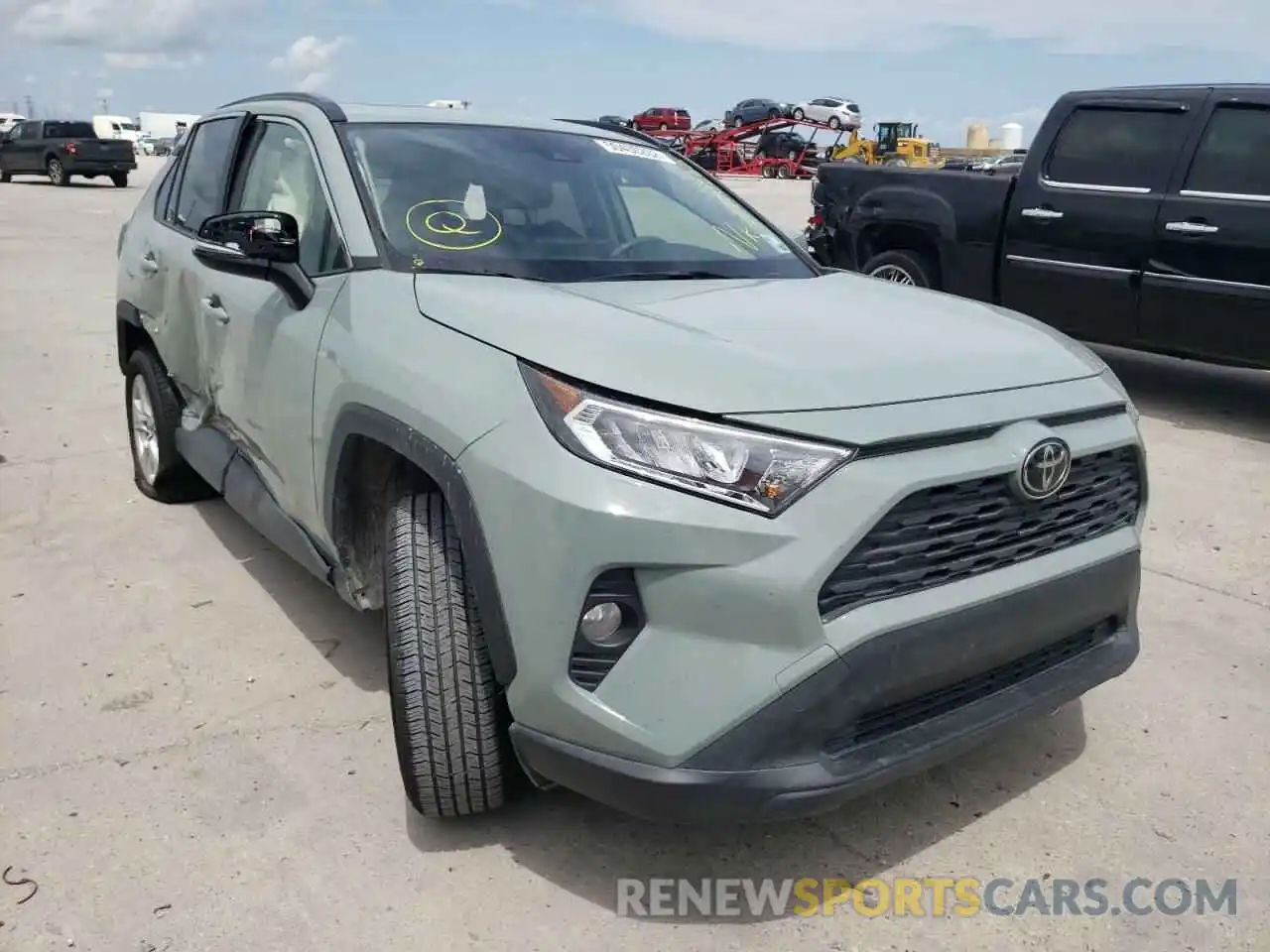 1 Photograph of a damaged car JTMW1RFV5KD015670 TOYOTA RAV4 2019