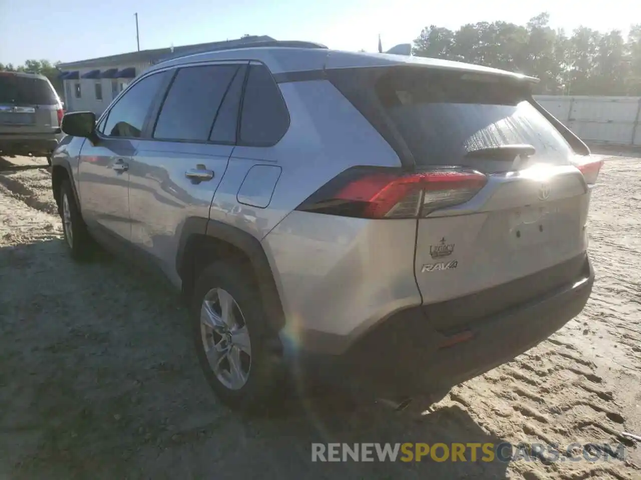 3 Фотография поврежденного автомобиля JTMW1RFV5KD016530 TOYOTA RAV4 2019