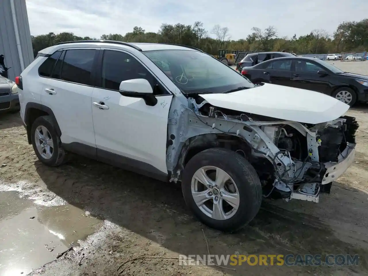 4 Photograph of a damaged car JTMW1RFV5KD022392 TOYOTA RAV4 2019