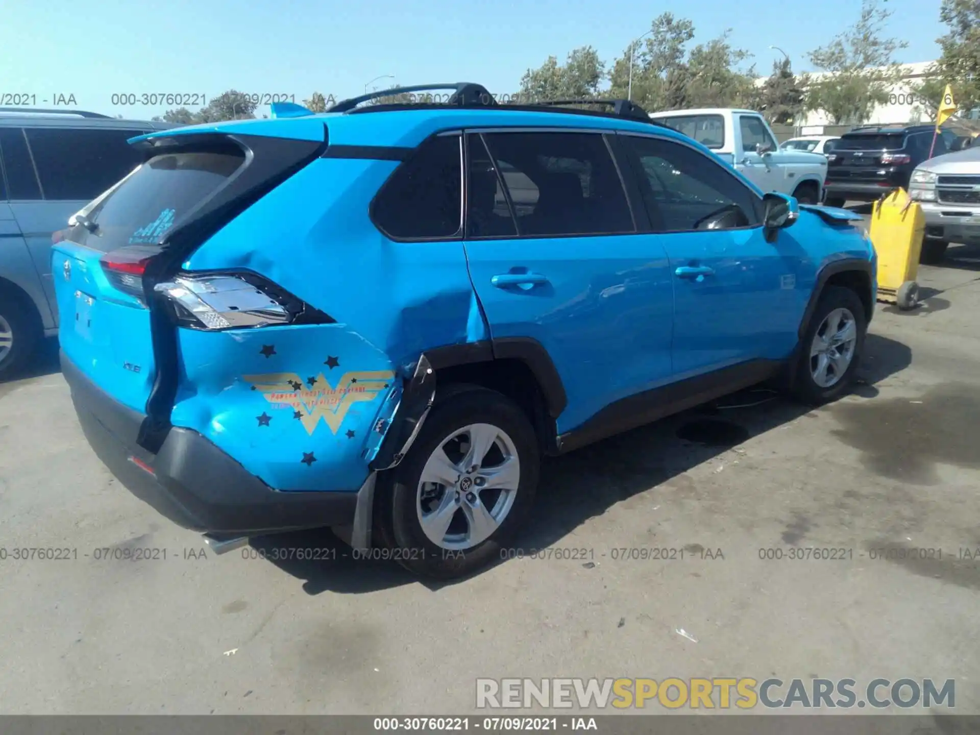 4 Photograph of a damaged car JTMW1RFV5KD026720 TOYOTA RAV4 2019