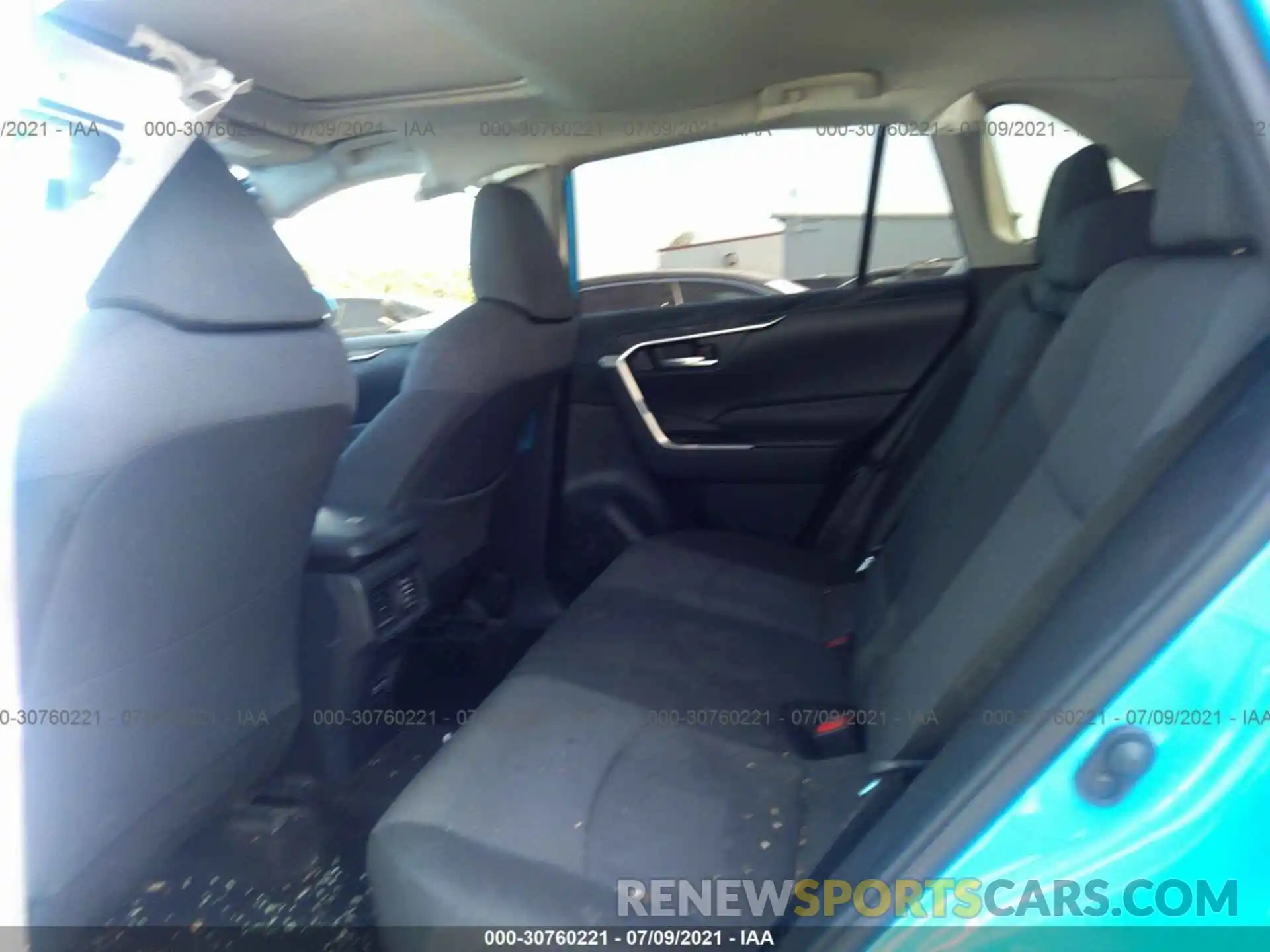 8 Фотография поврежденного автомобиля JTMW1RFV5KD026720 TOYOTA RAV4 2019