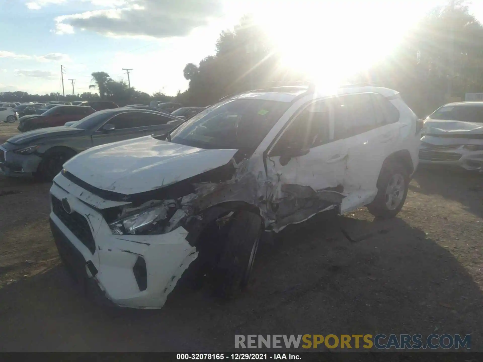 2 Photograph of a damaged car JTMW1RFV5KD029780 TOYOTA RAV4 2019