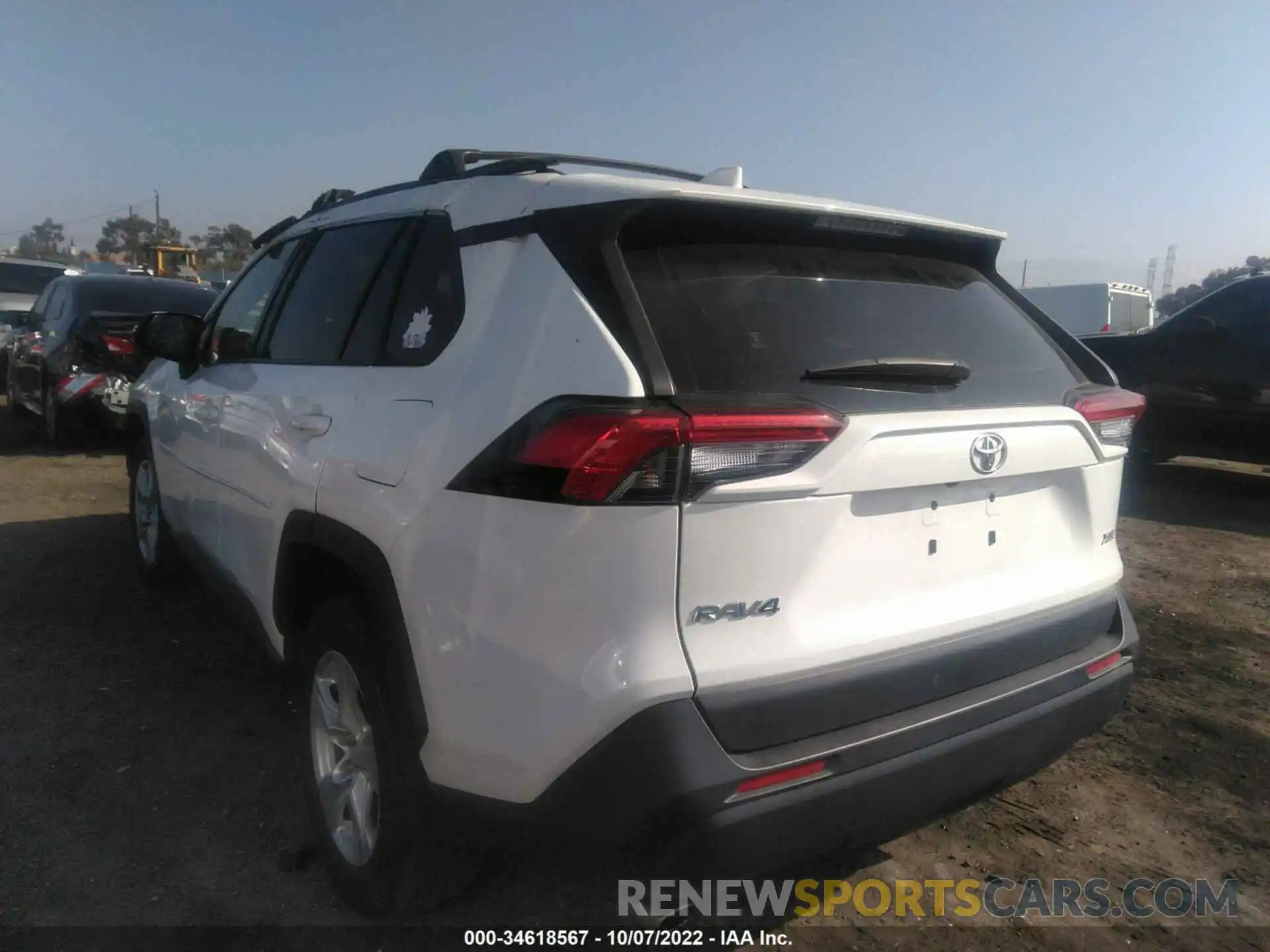 3 Фотография поврежденного автомобиля JTMW1RFV5KD029830 TOYOTA RAV4 2019