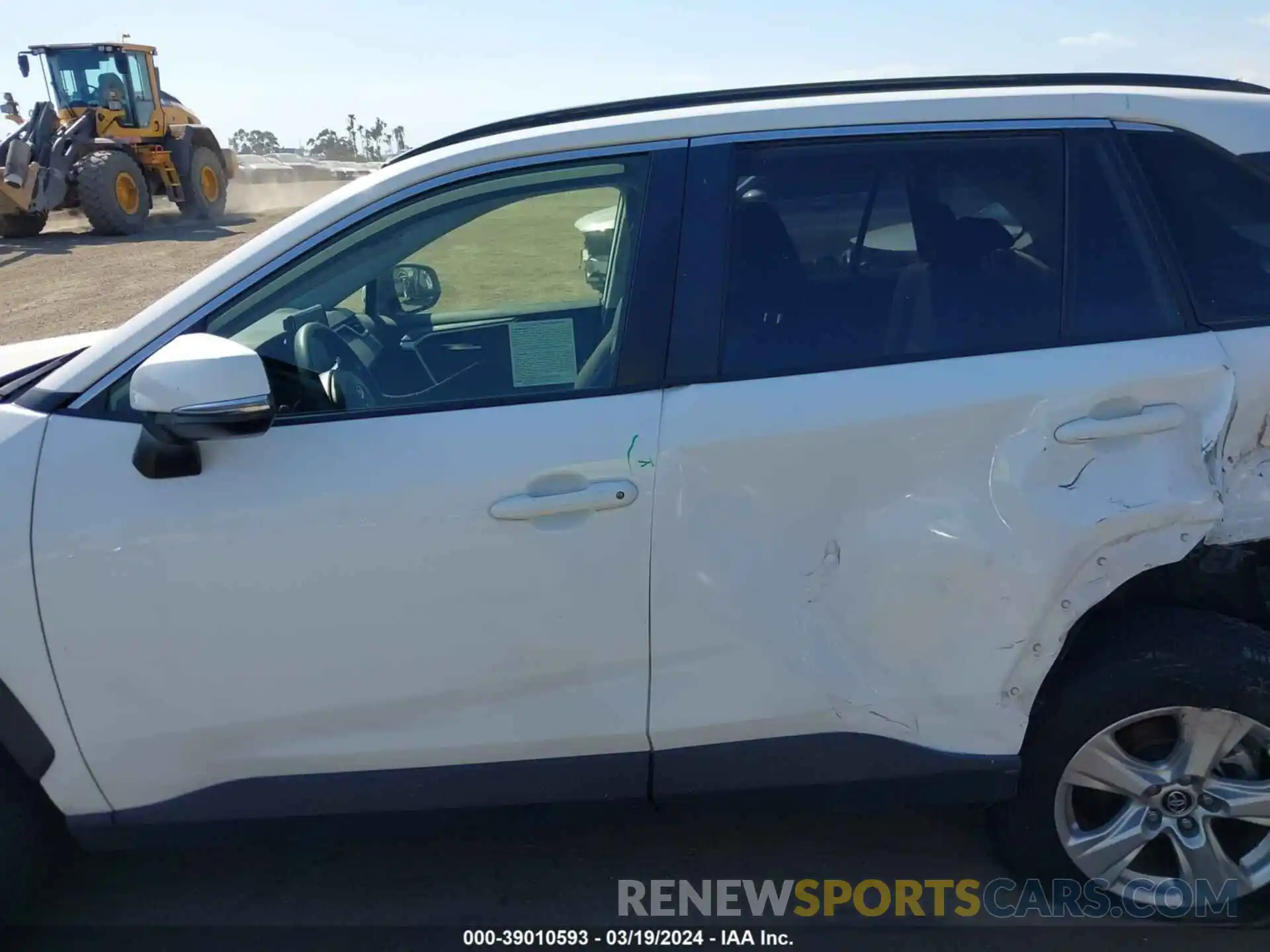 14 Photograph of a damaged car JTMW1RFV5KD030167 TOYOTA RAV4 2019