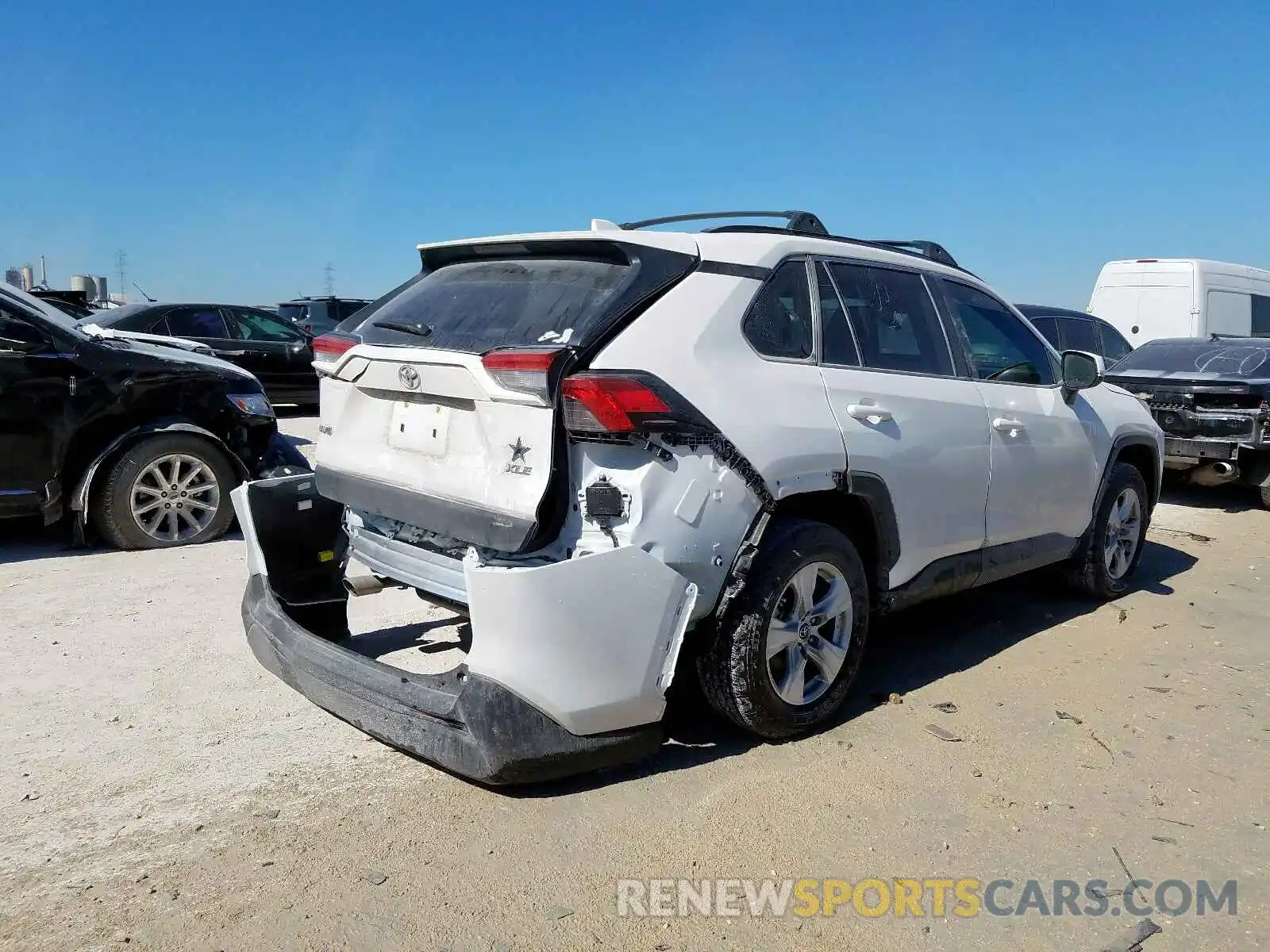 4 Photograph of a damaged car JTMW1RFV5KD034932 TOYOTA RAV4 2019