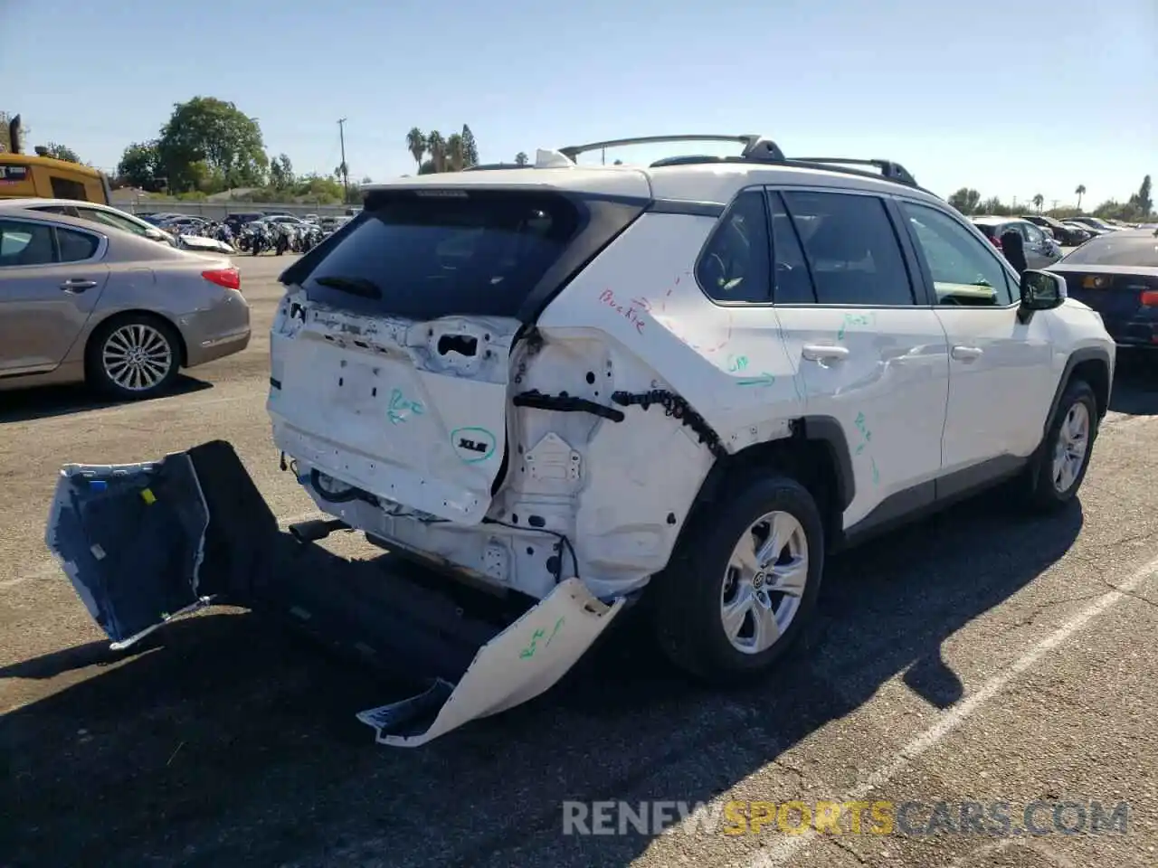 4 Photograph of a damaged car JTMW1RFV5KD507874 TOYOTA RAV4 2019