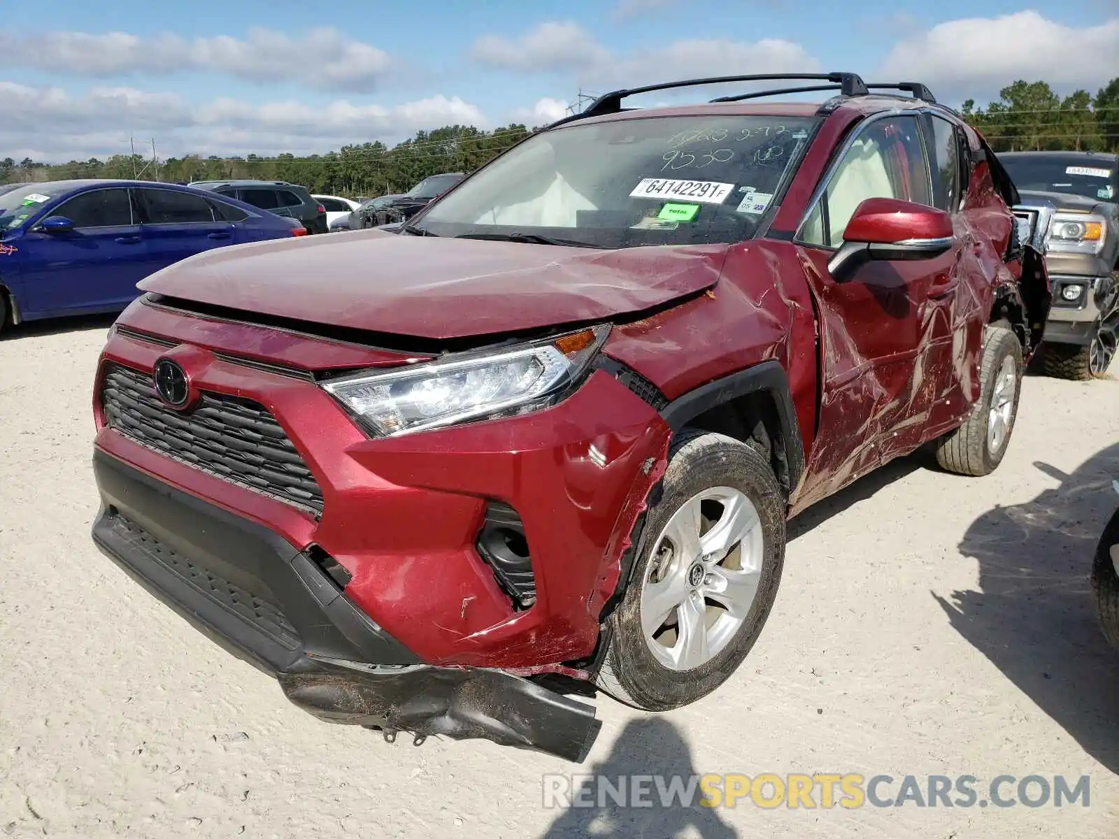 2 Photograph of a damaged car JTMW1RFV5KD509530 TOYOTA RAV4 2019