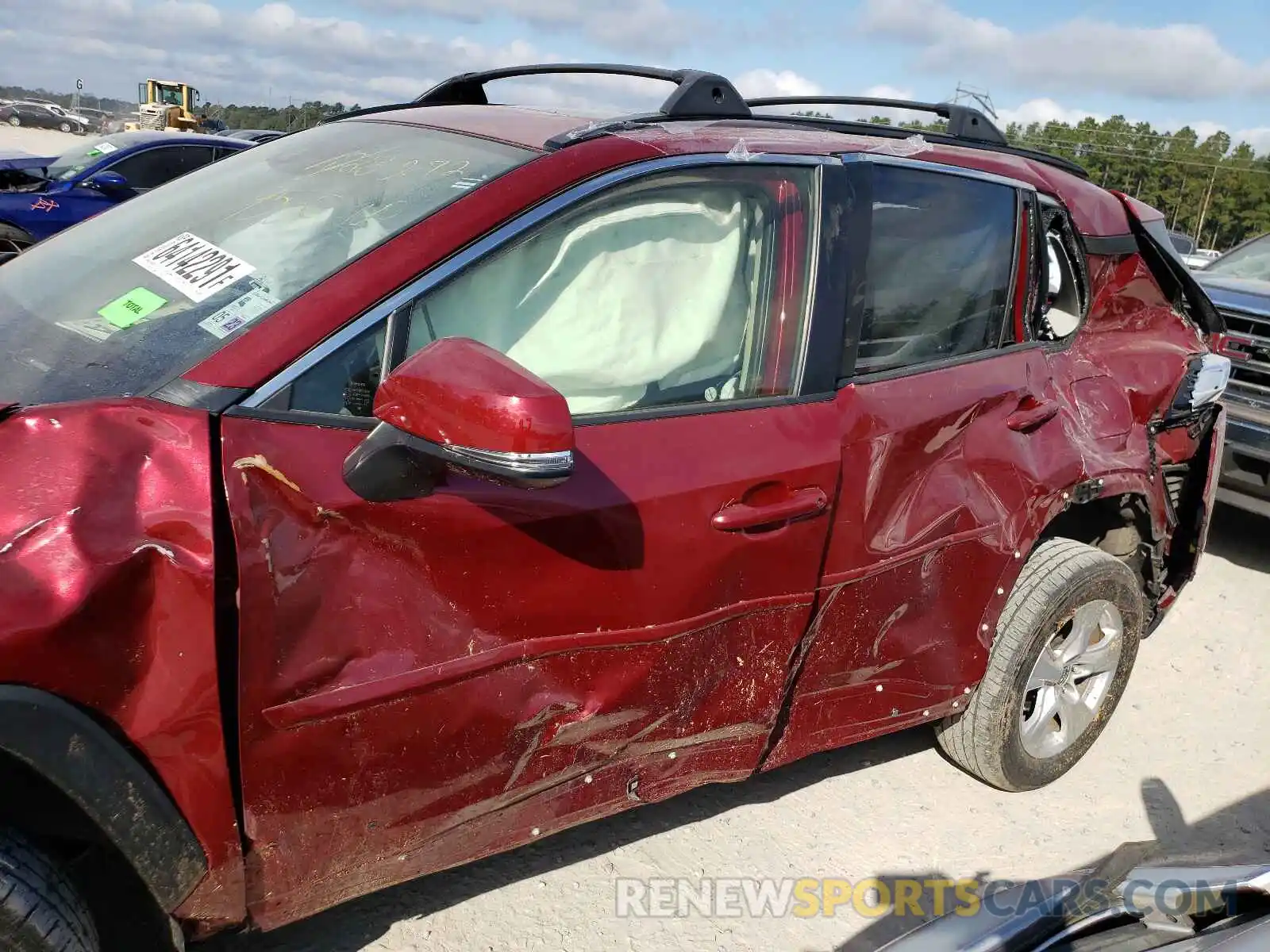 9 Photograph of a damaged car JTMW1RFV5KD509530 TOYOTA RAV4 2019