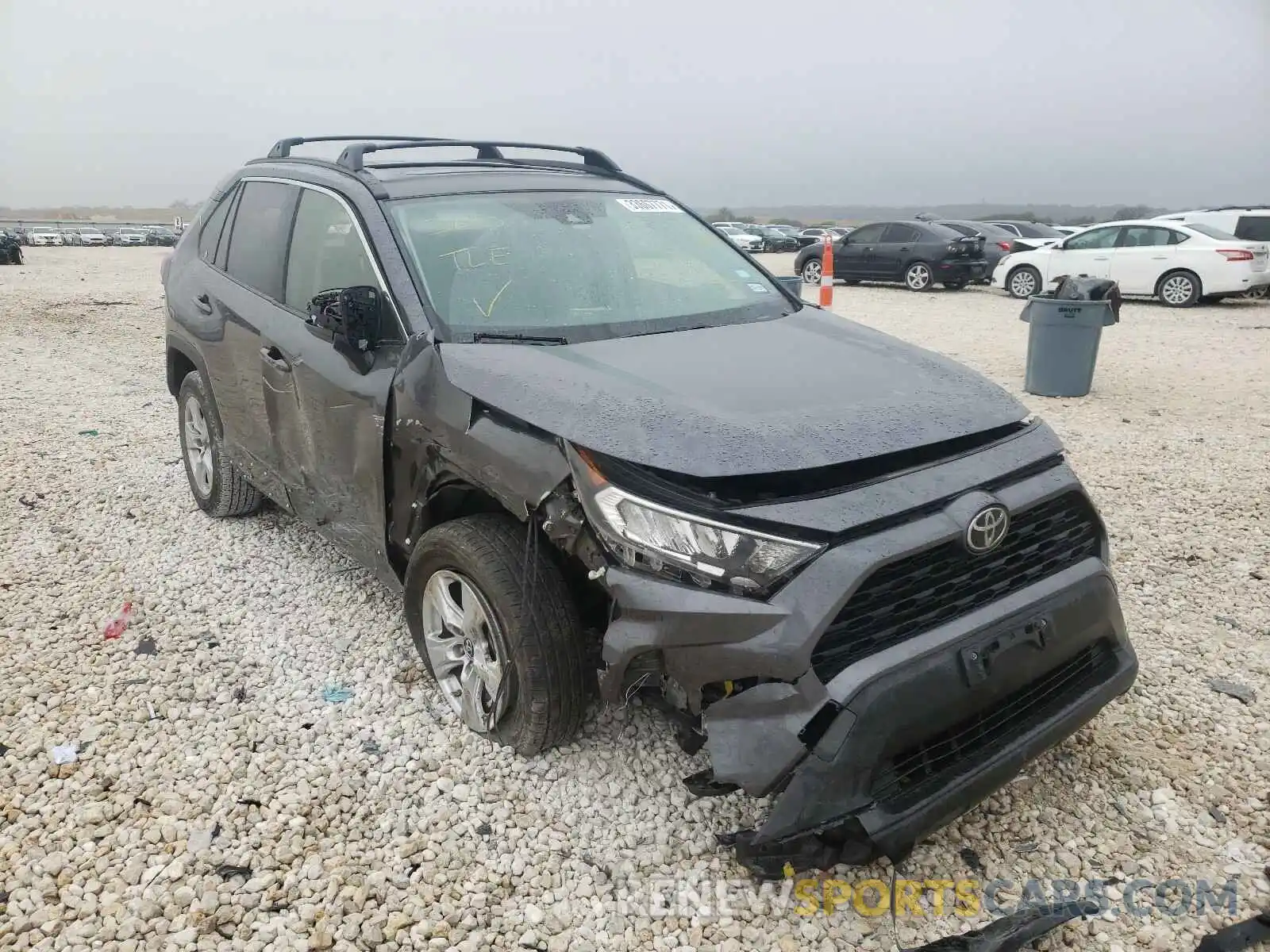 1 Photograph of a damaged car JTMW1RFV5KD513206 TOYOTA RAV4 2019