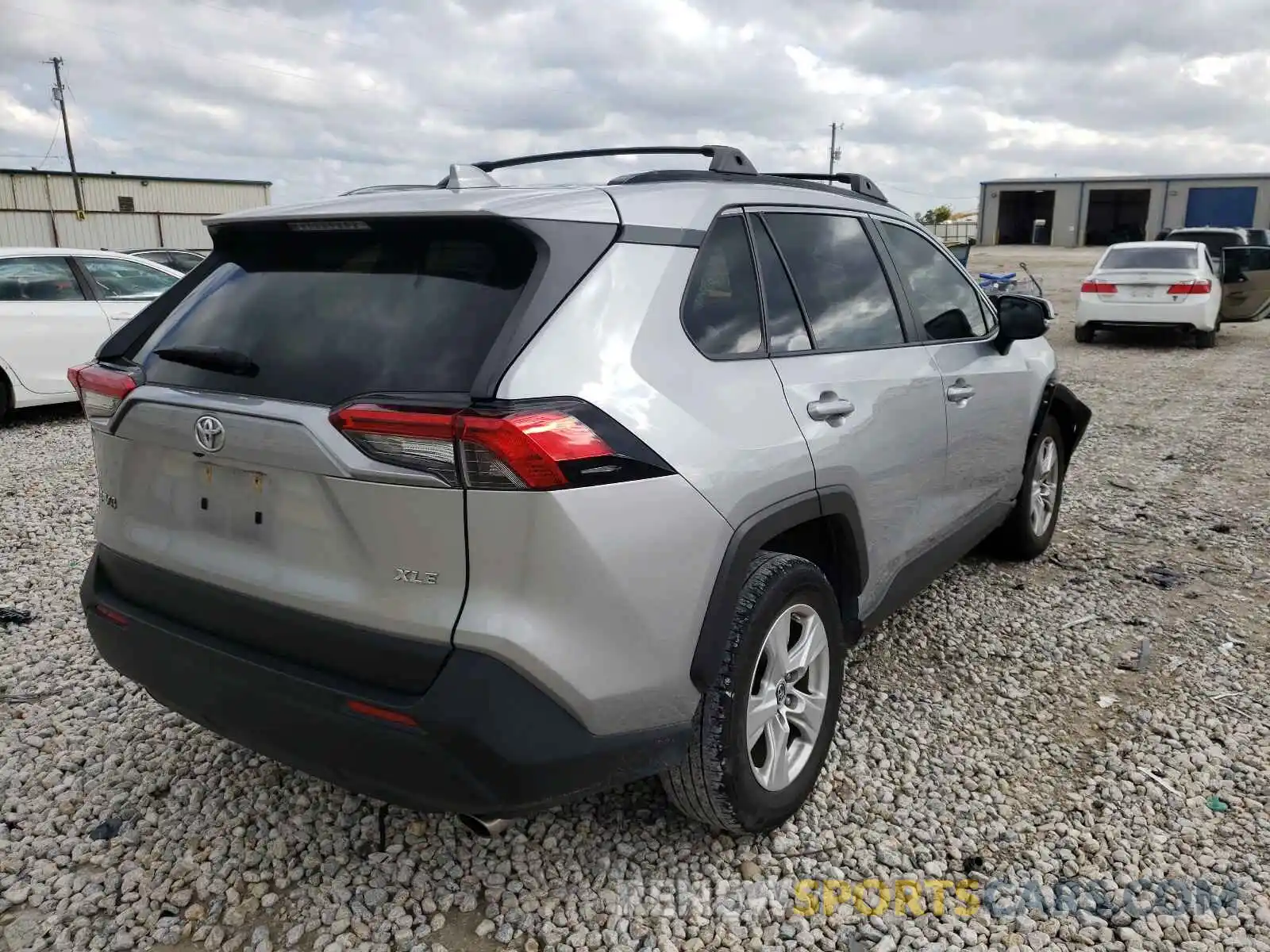 4 Photograph of a damaged car JTMW1RFV5KJ001480 TOYOTA RAV4 2019