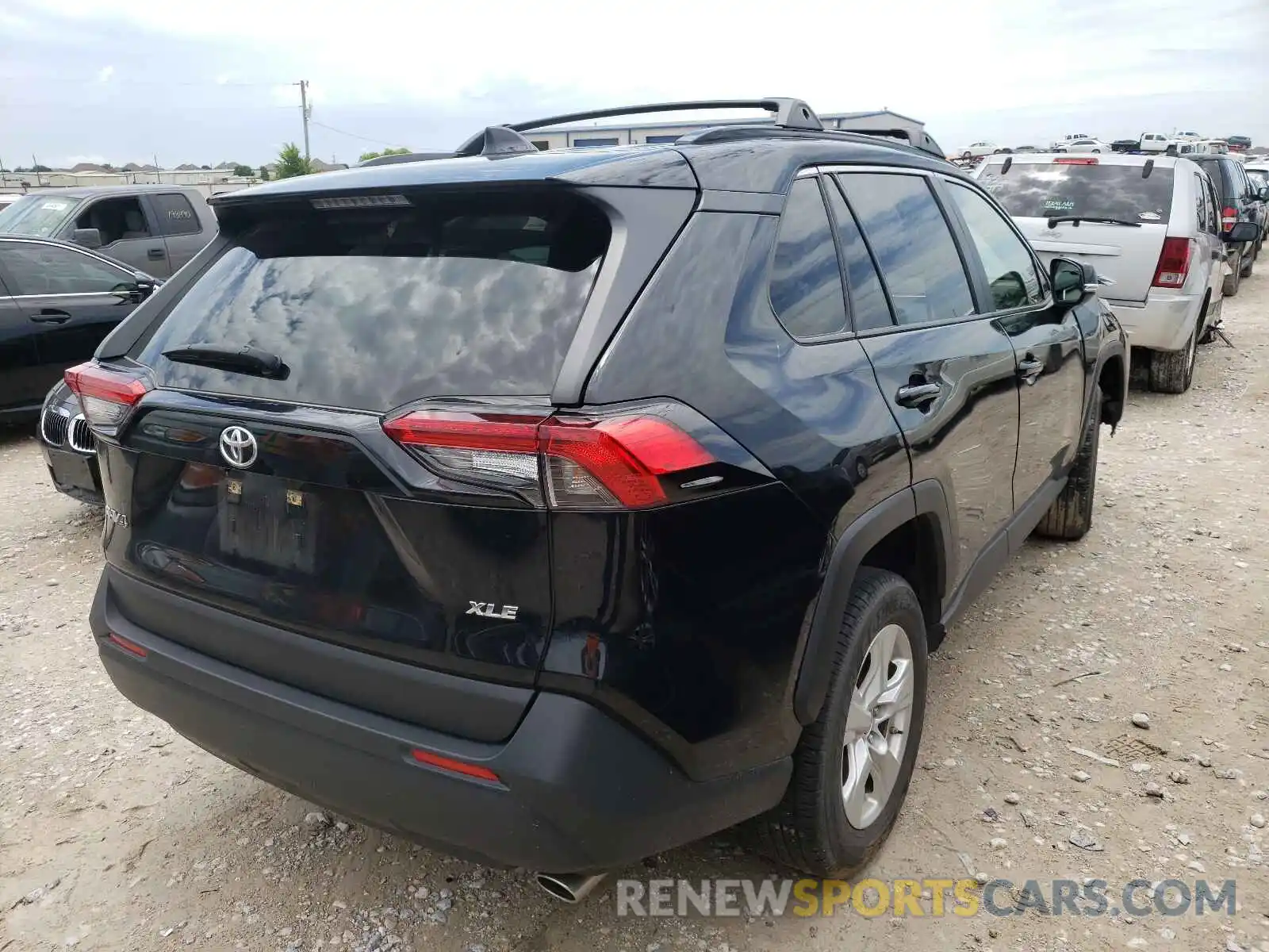 4 Photograph of a damaged car JTMW1RFV5KJ002144 TOYOTA RAV4 2019