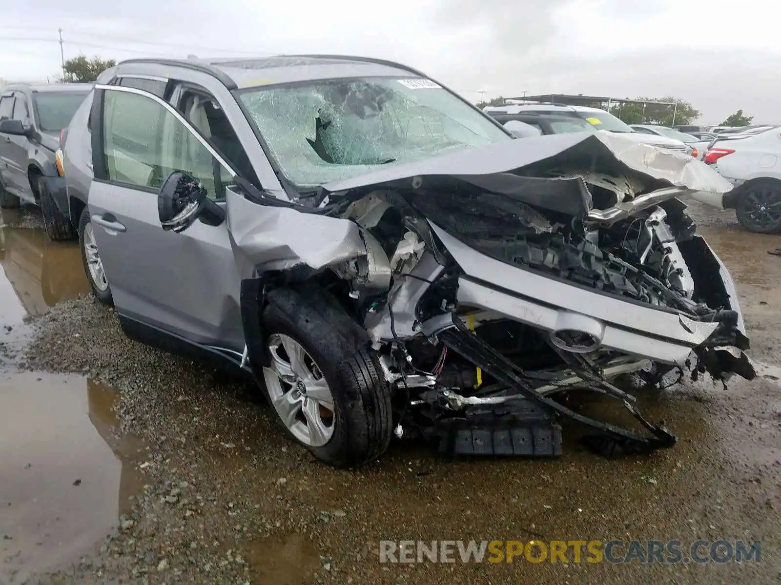 1 Photograph of a damaged car JTMW1RFV6KD008419 TOYOTA RAV4 2019