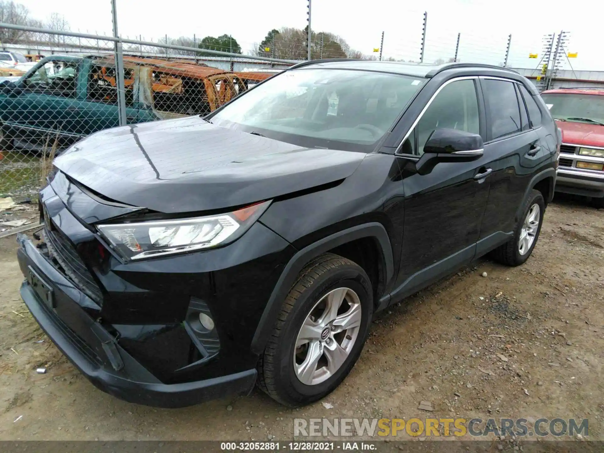 2 Фотография поврежденного автомобиля JTMW1RFV6KD010834 TOYOTA RAV4 2019