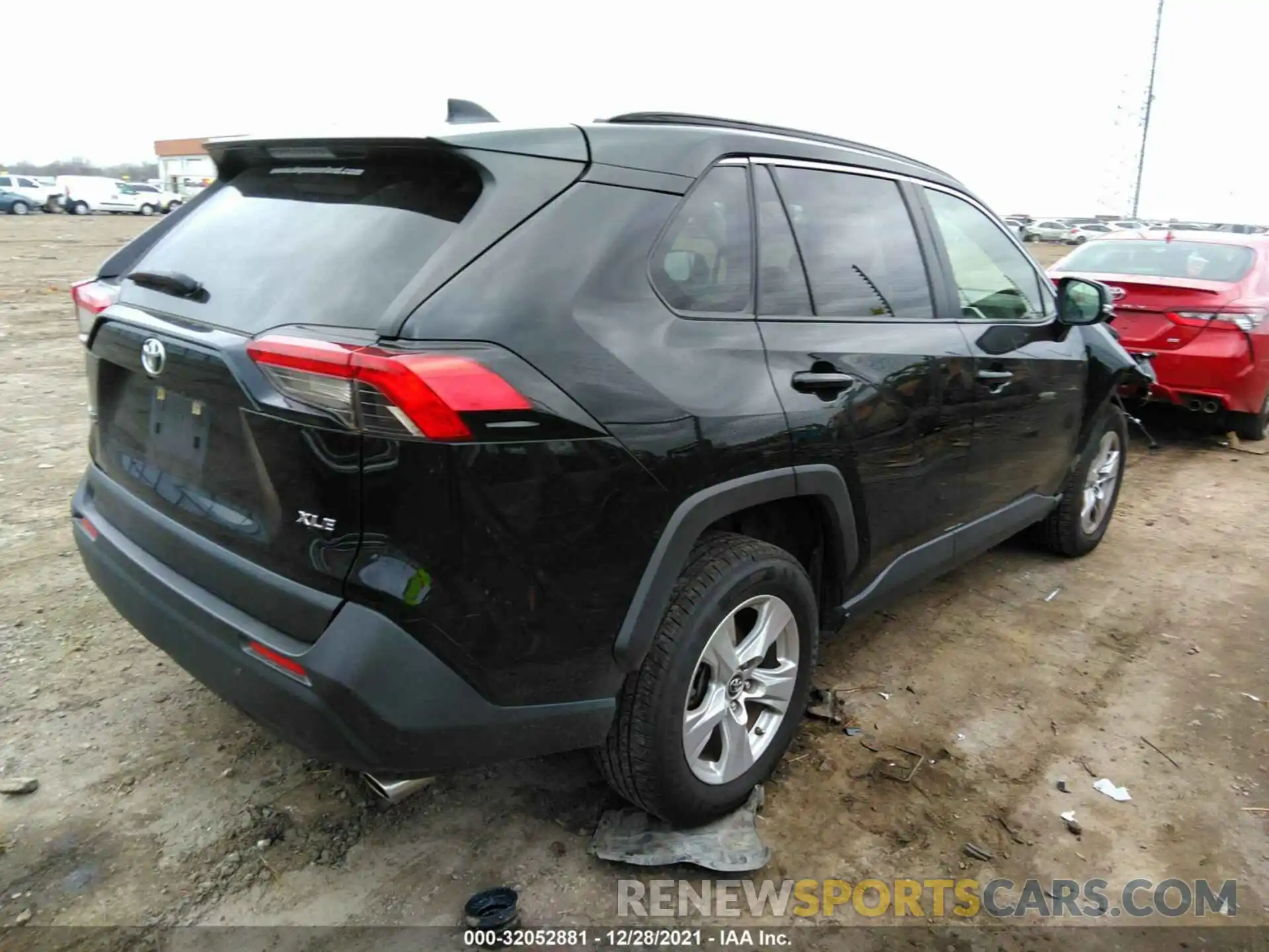 4 Photograph of a damaged car JTMW1RFV6KD010834 TOYOTA RAV4 2019