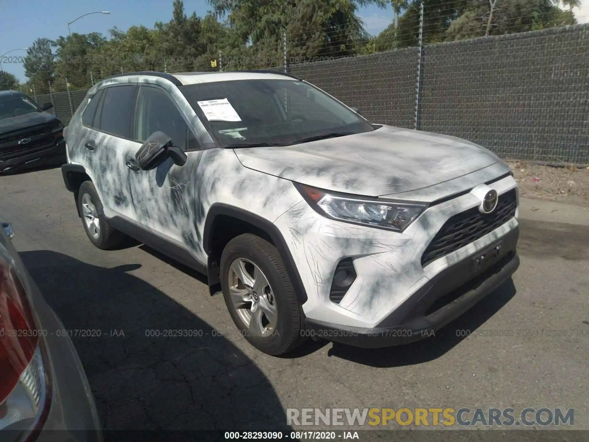 1 Photograph of a damaged car JTMW1RFV6KD015466 TOYOTA RAV4 2019