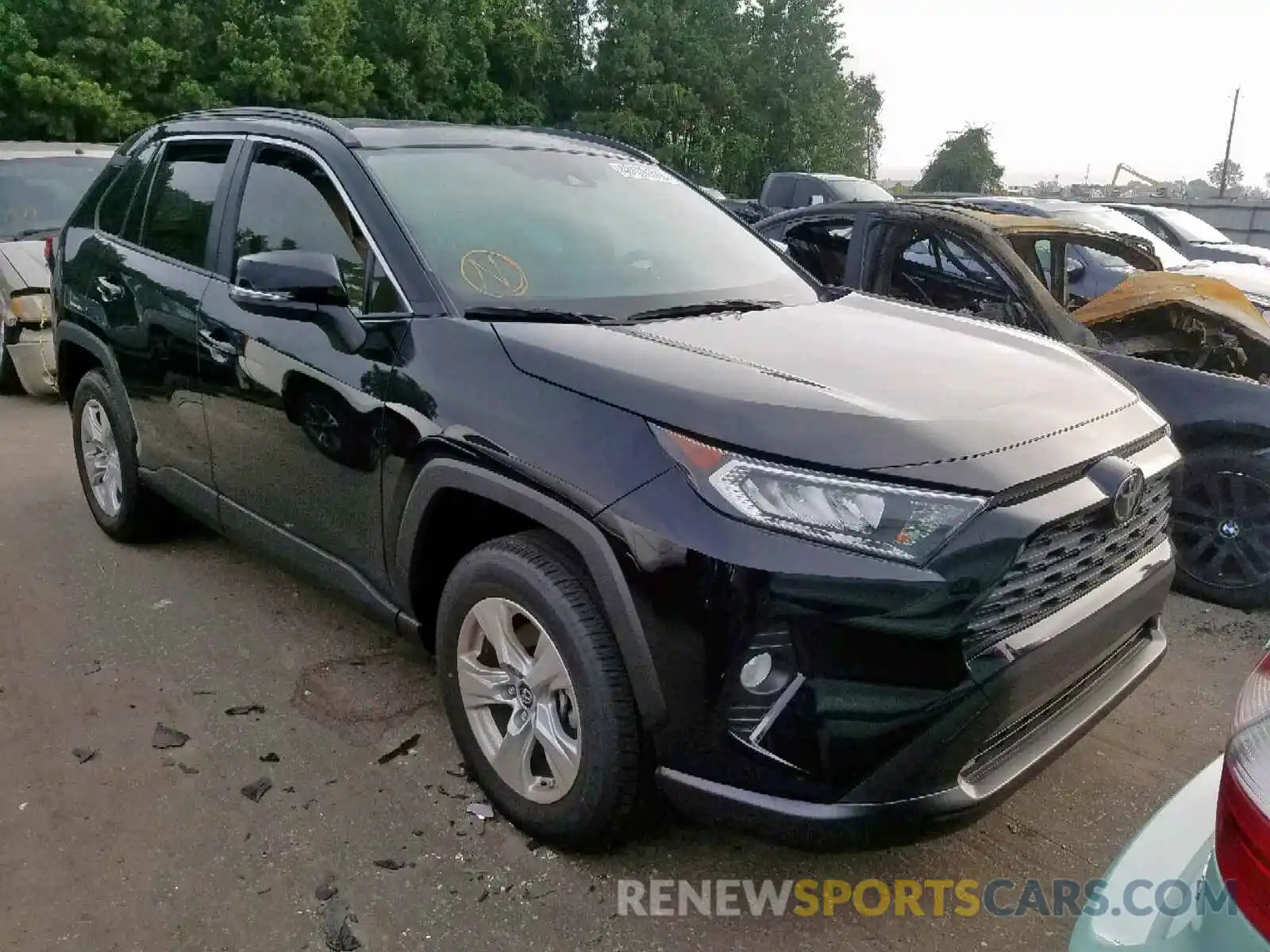 1 Photograph of a damaged car JTMW1RFV6KD017203 TOYOTA RAV4 2019