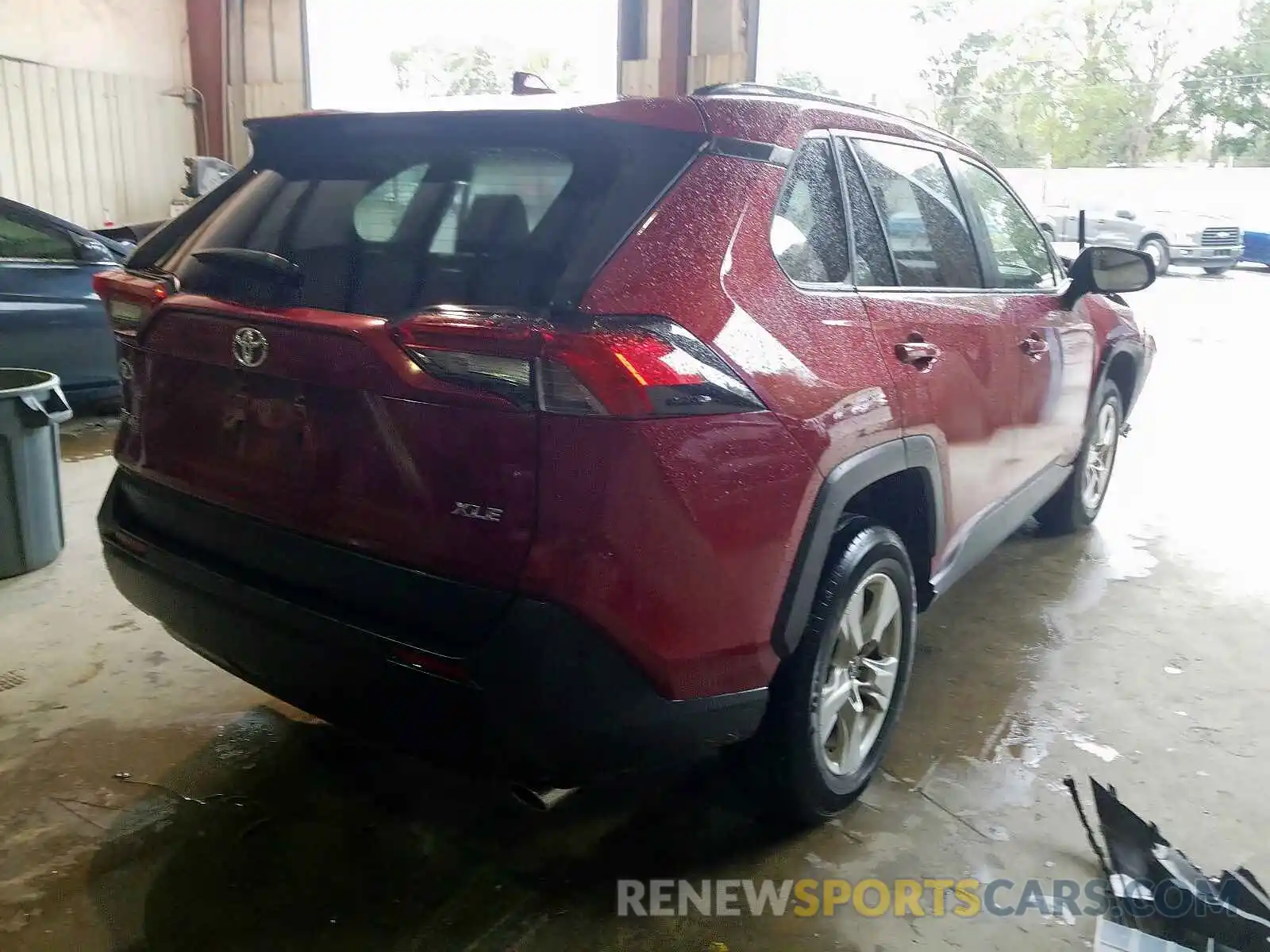 4 Photograph of a damaged car JTMW1RFV6KD020800 TOYOTA RAV4 2019