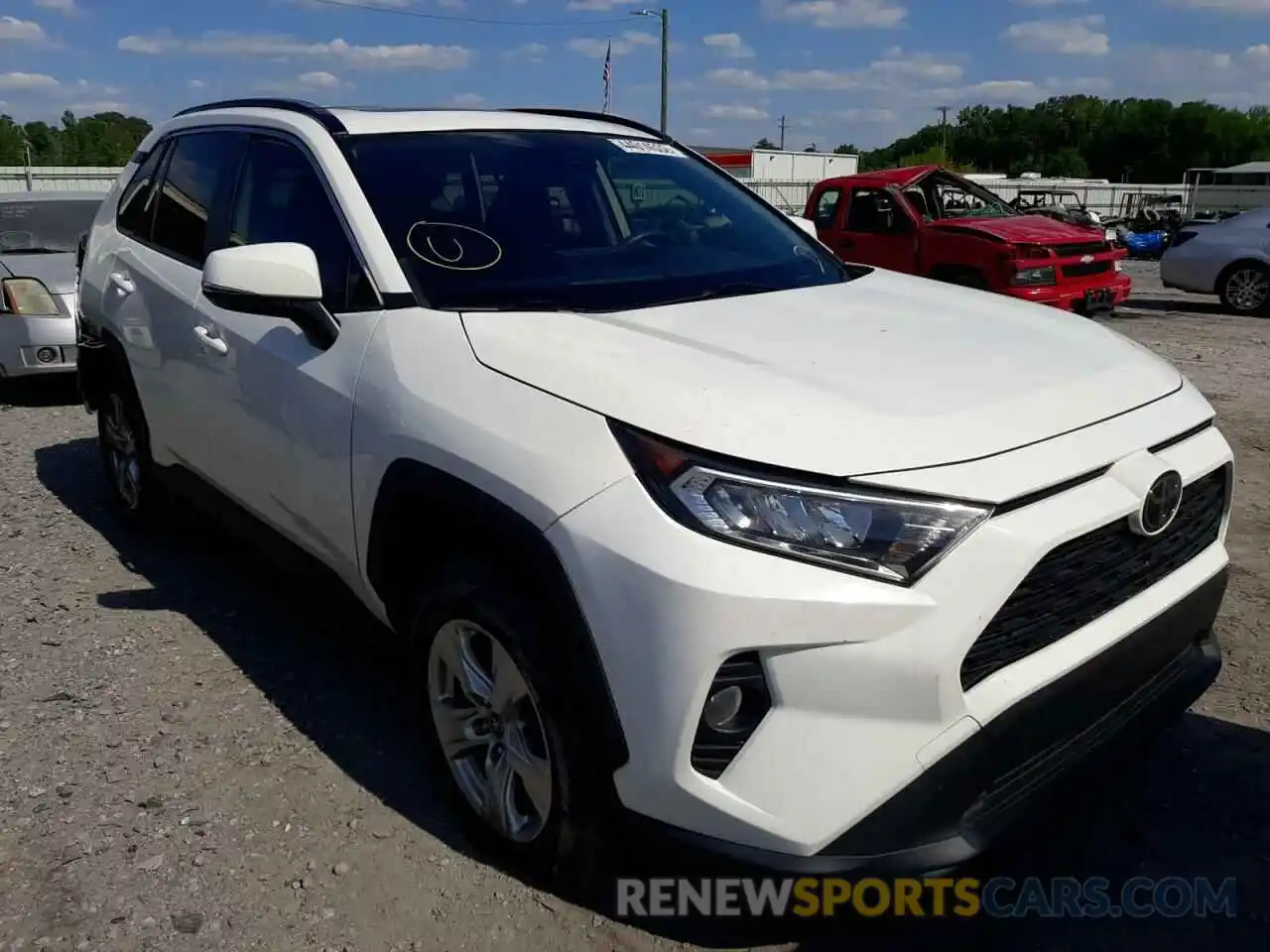 1 Photograph of a damaged car JTMW1RFV6KD030128 TOYOTA RAV4 2019