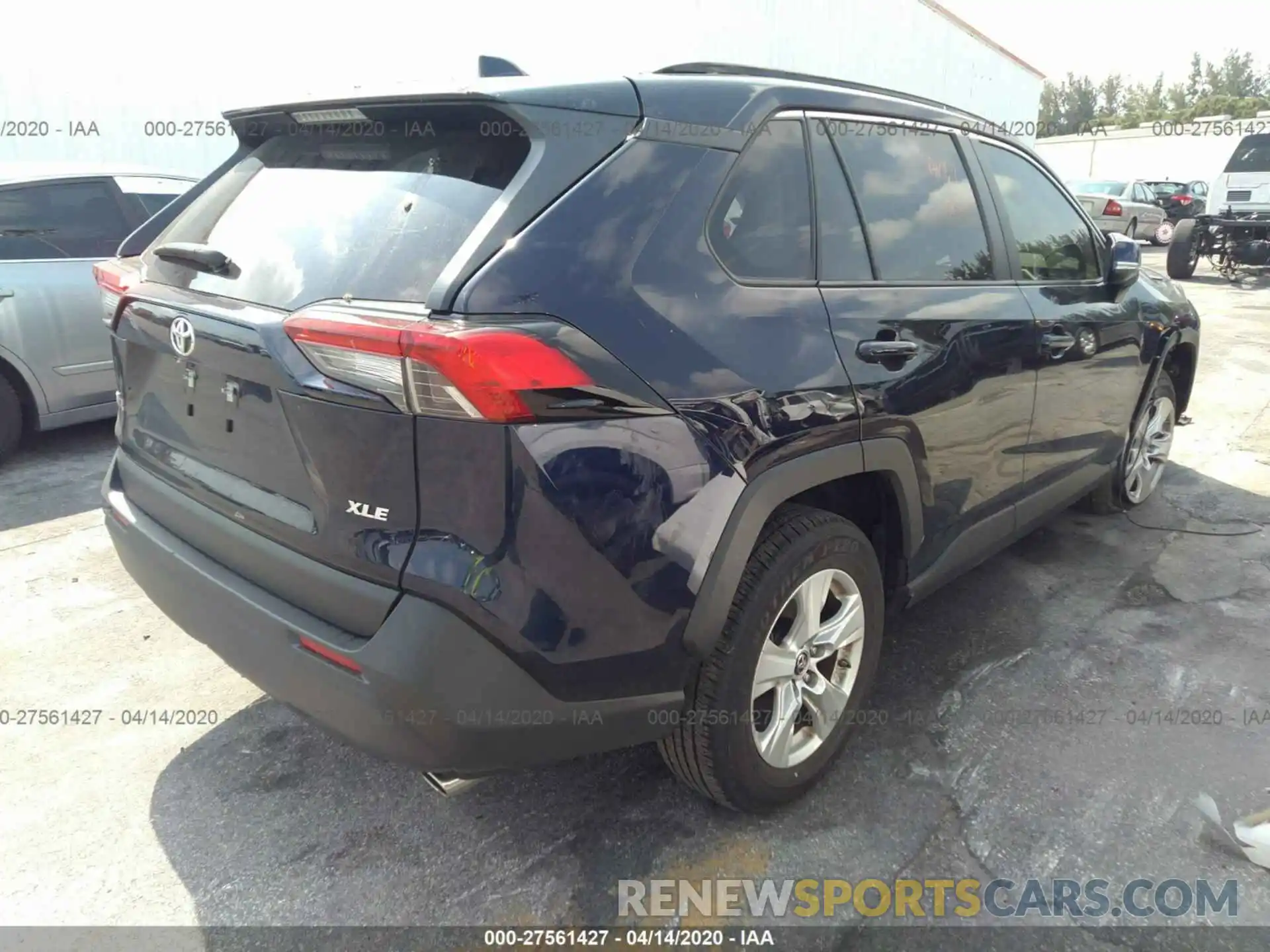 4 Photograph of a damaged car JTMW1RFV6KD510363 TOYOTA RAV4 2019