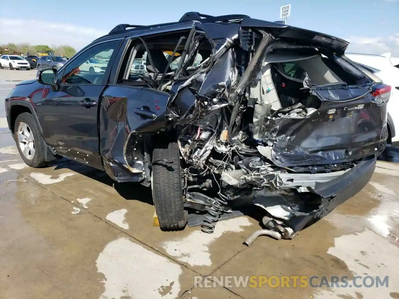 2 Photograph of a damaged car JTMW1RFV6KD510797 TOYOTA RAV4 2019