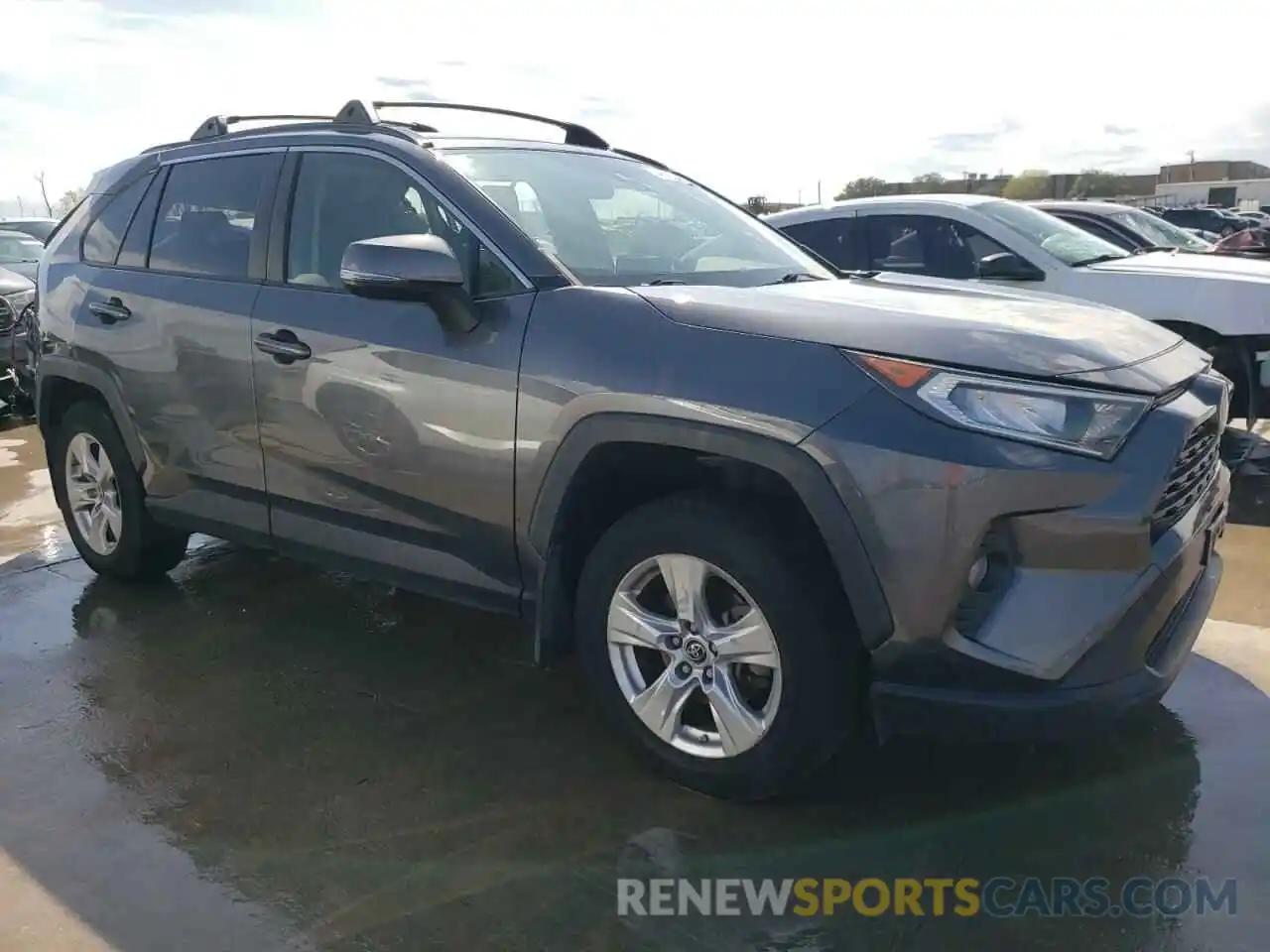 4 Photograph of a damaged car JTMW1RFV6KD510797 TOYOTA RAV4 2019