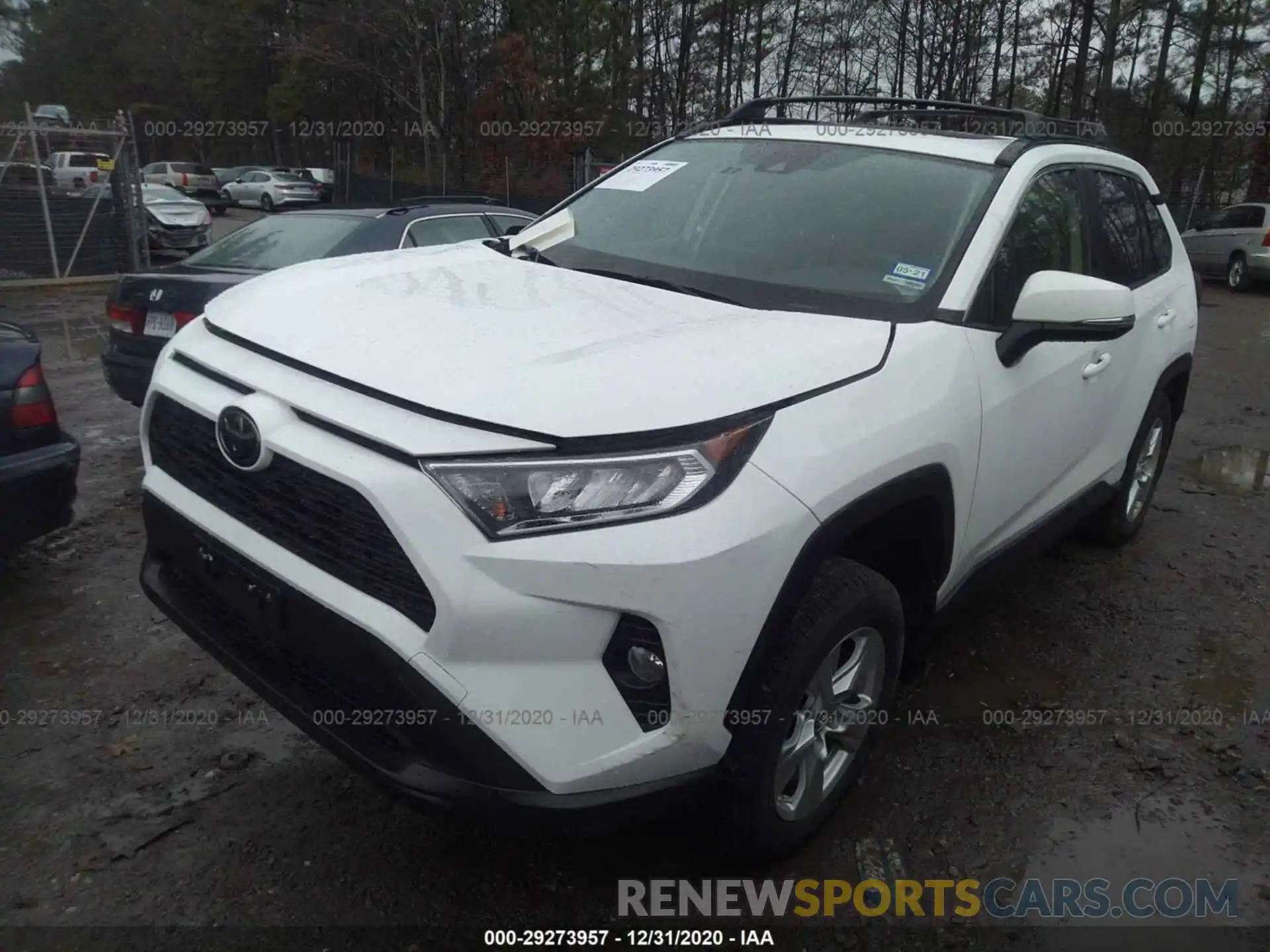 2 Фотография поврежденного автомобиля JTMW1RFV6KJ010527 TOYOTA RAV4 2019