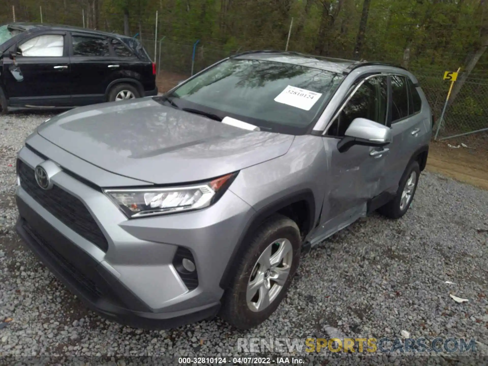 2 Фотография поврежденного автомобиля JTMW1RFV7KD009336 TOYOTA RAV4 2019